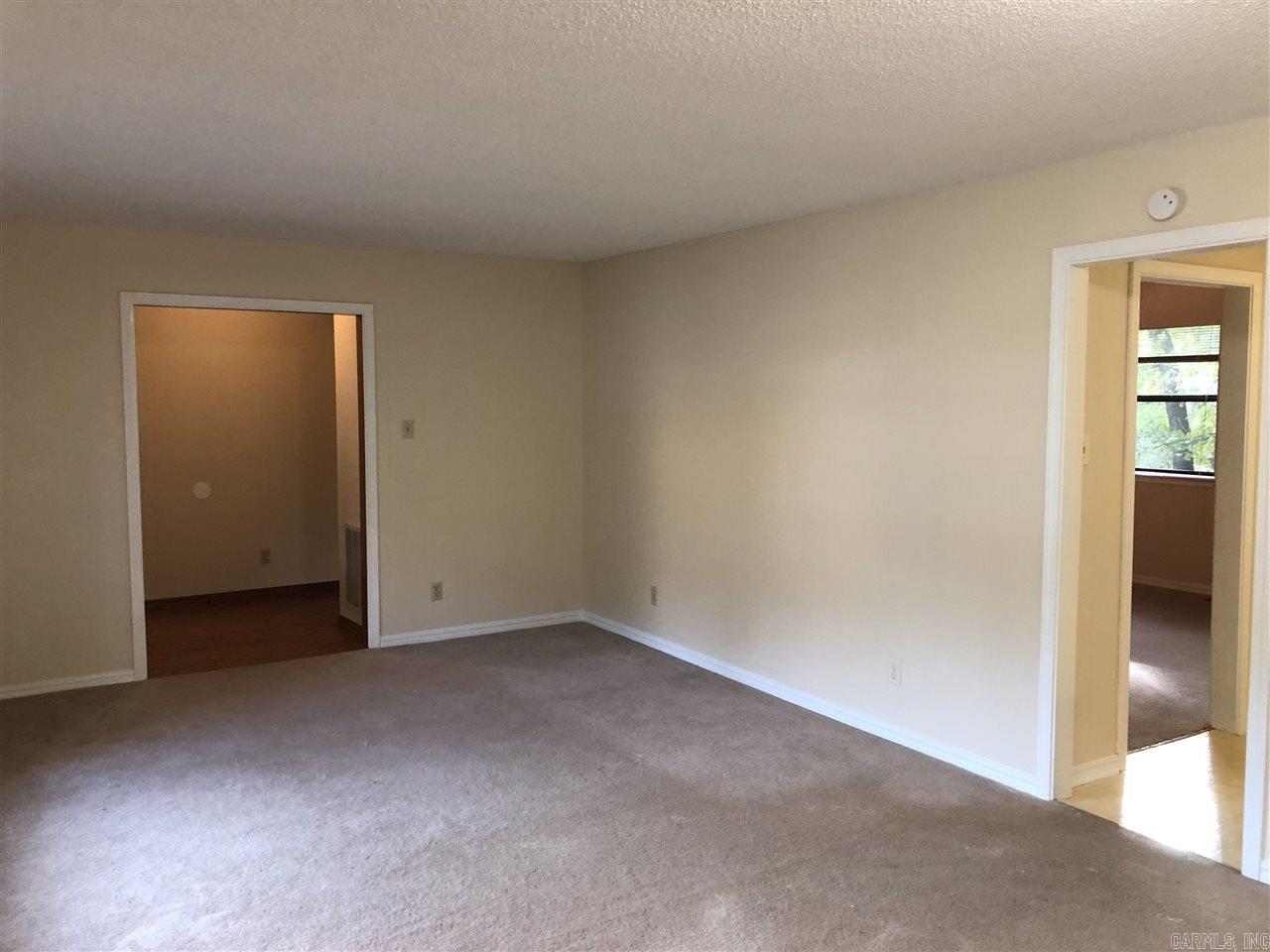 Pleasant View L-1 - Residential Lease