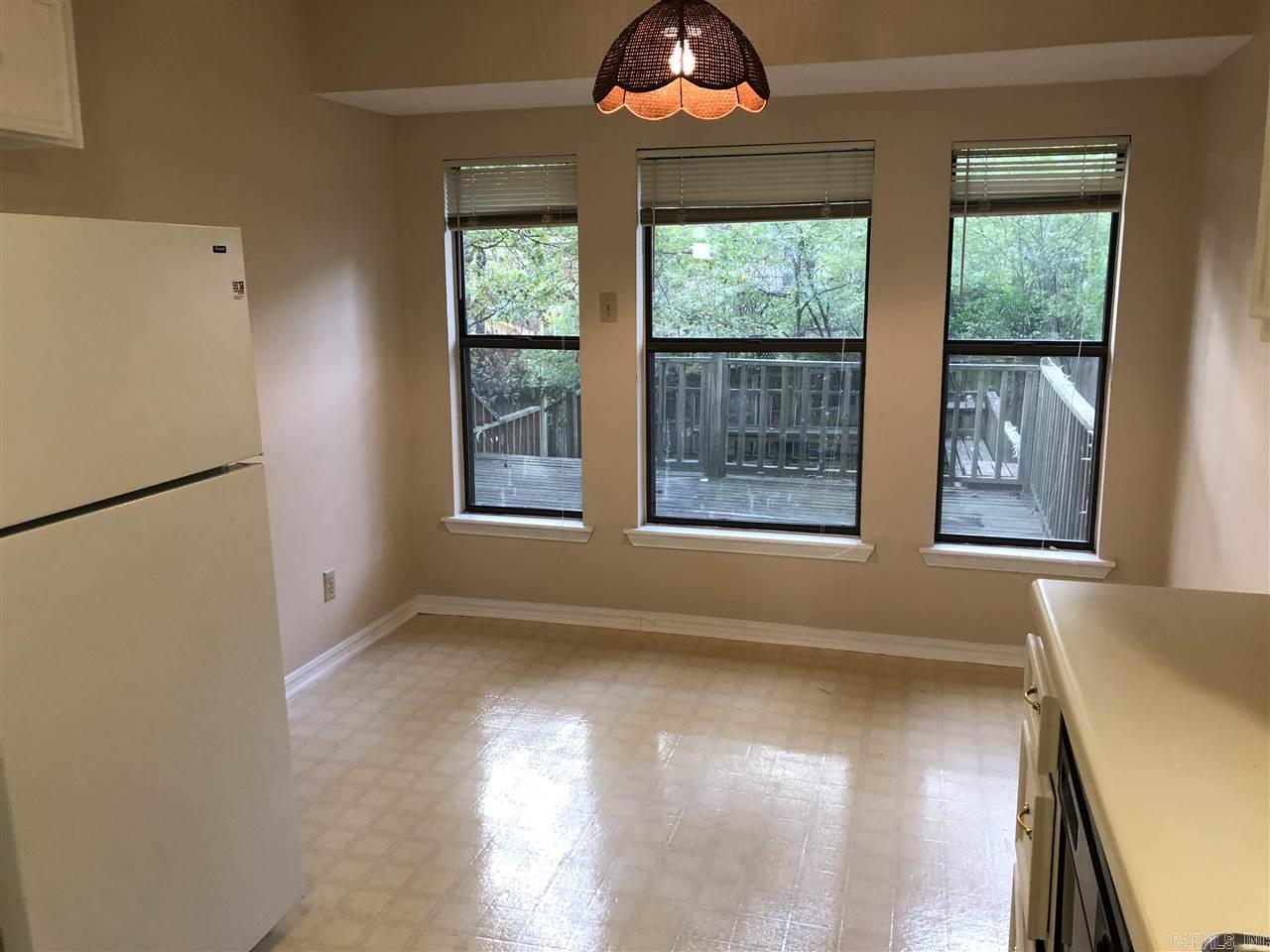 Pleasant View L-1 - Residential Lease