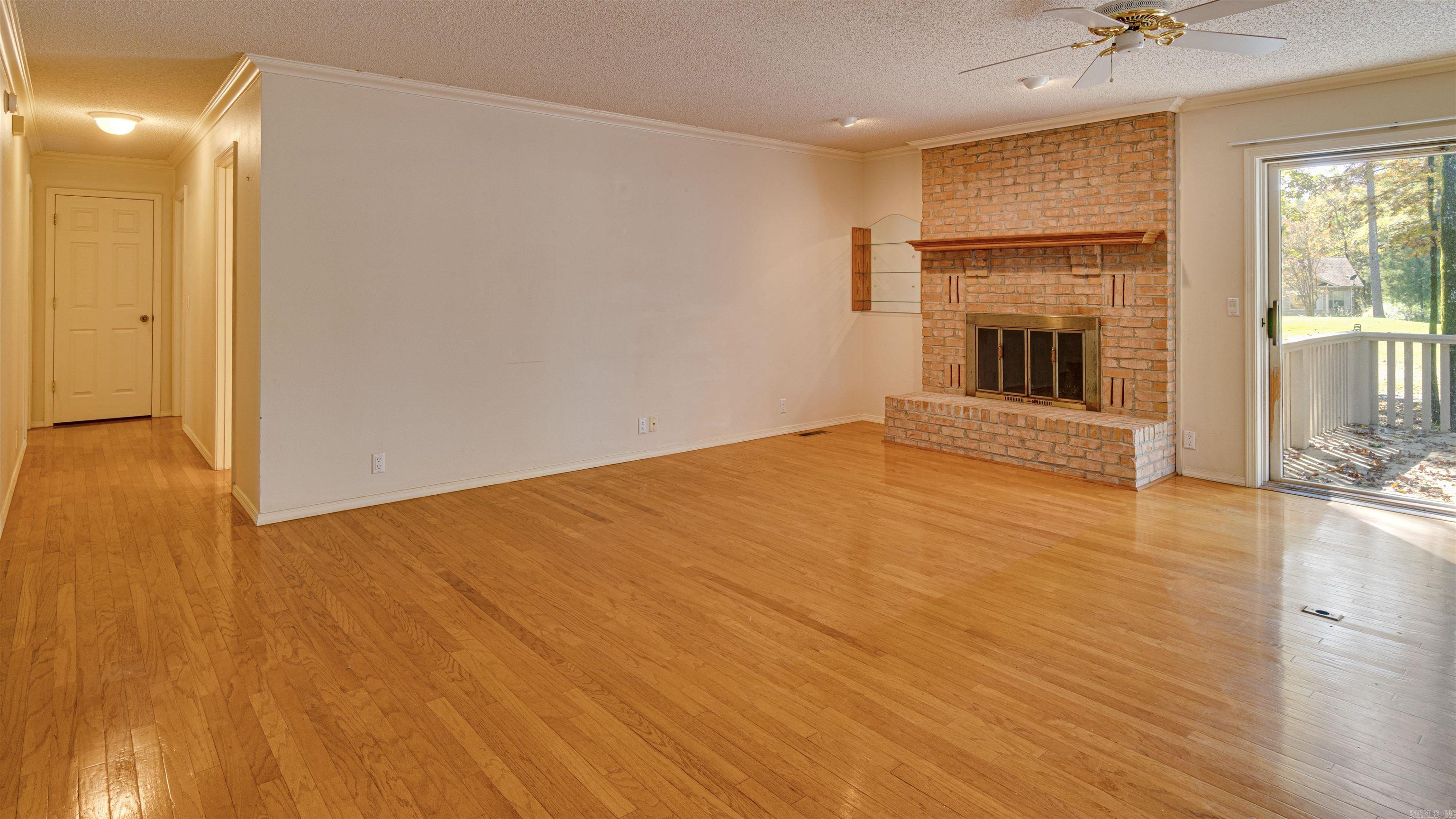 BALLESTEROS - Residential