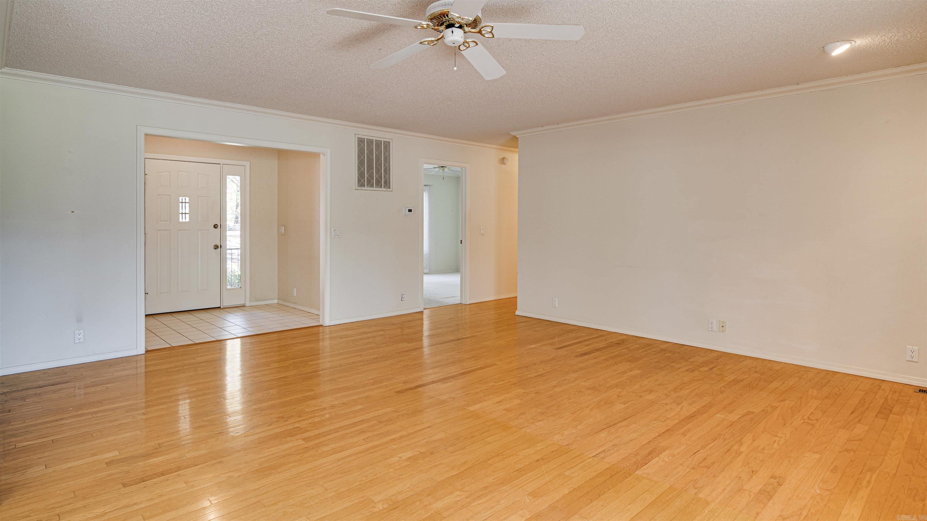 BALLESTEROS - Residential