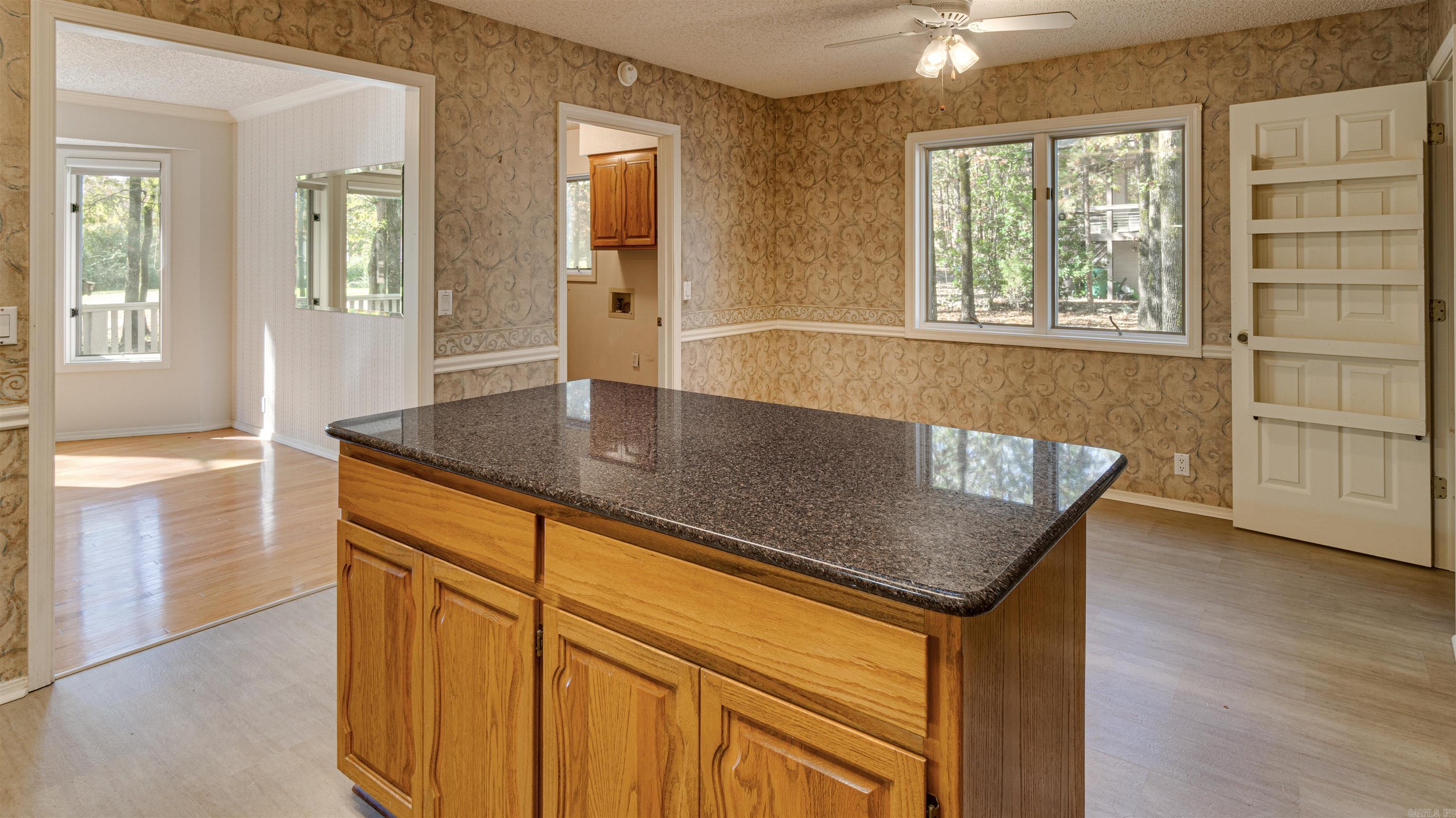 BALLESTEROS - Residential