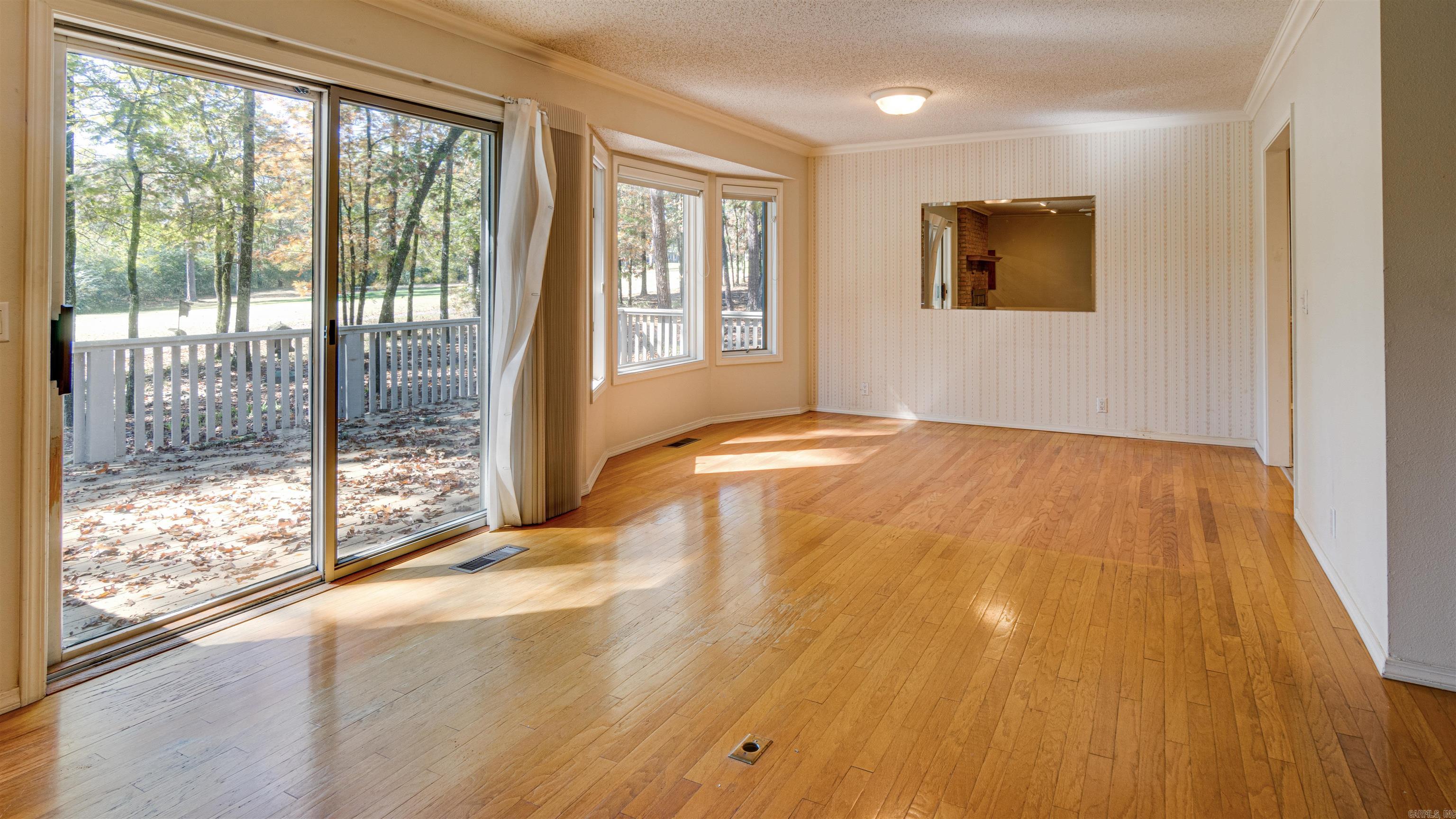 BALLESTEROS - Residential