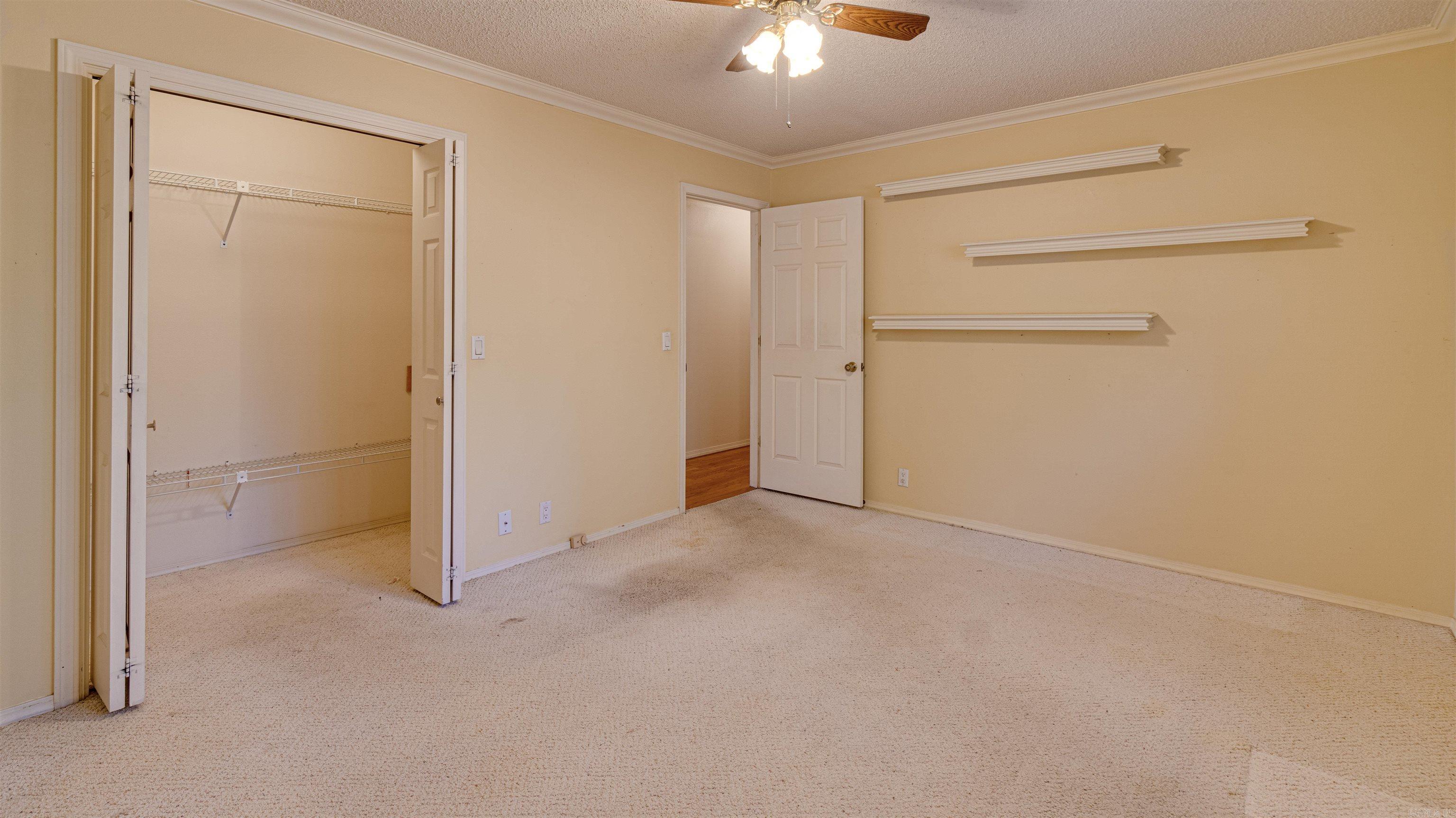 BALLESTEROS - Residential