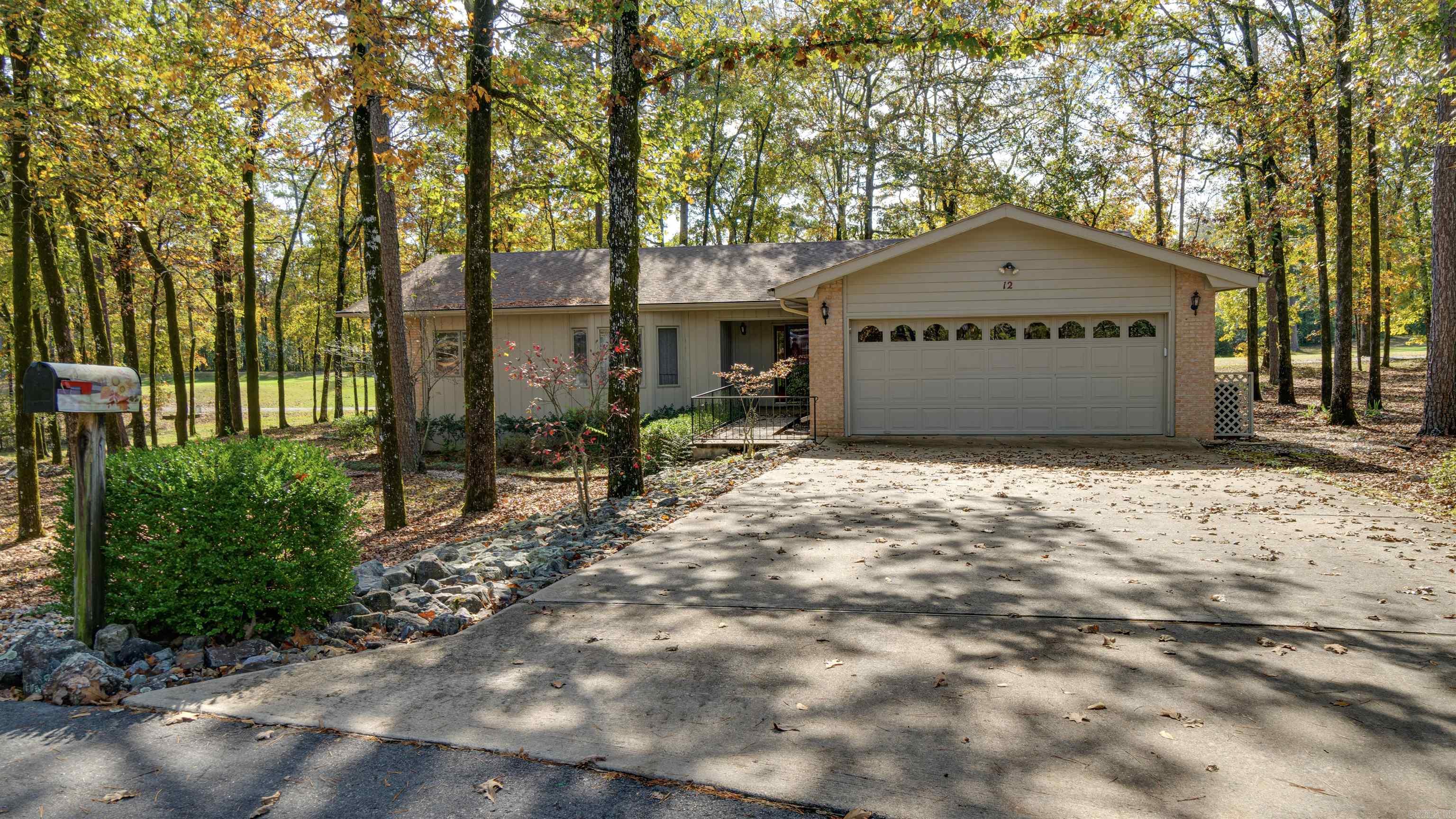 BALLESTEROS - Residential