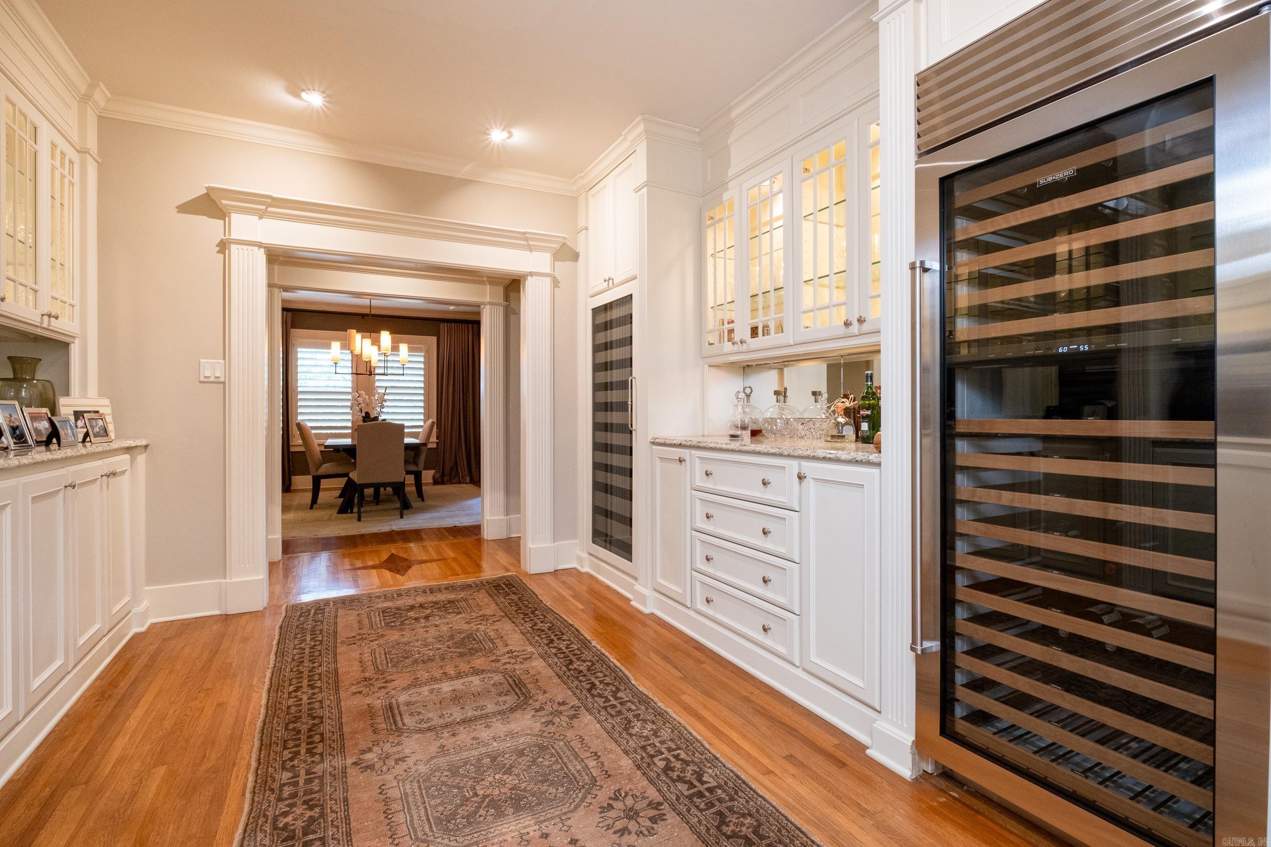 SHADOWLAWN - Residential