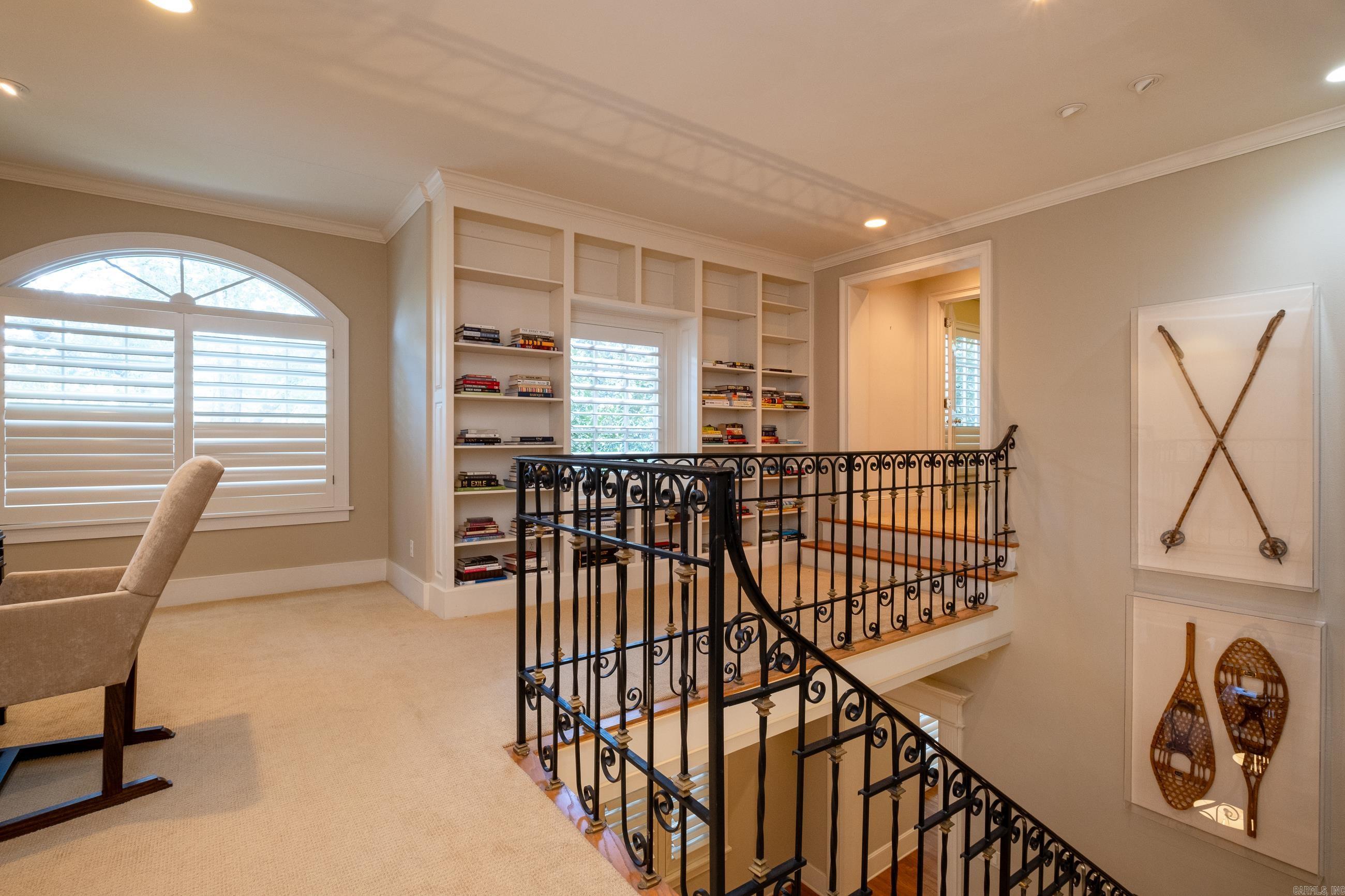 SHADOWLAWN - Residential