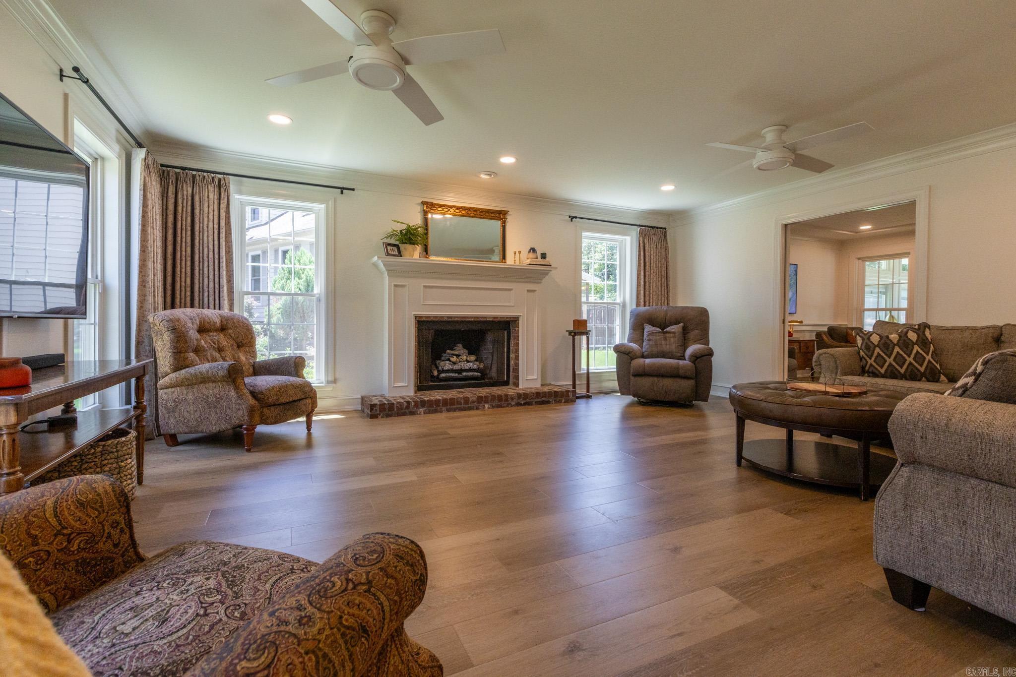 WINDSOR VALLEY ADDN - Residential