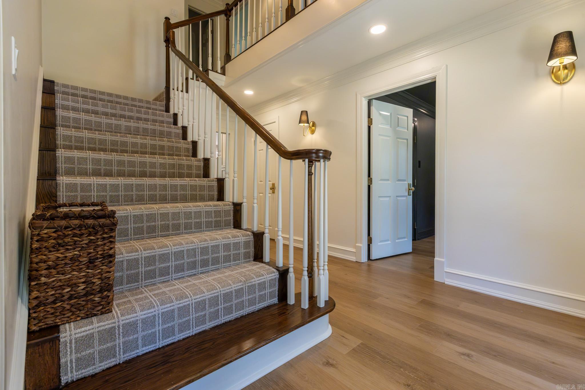 WINDSOR VALLEY ADDN - Residential