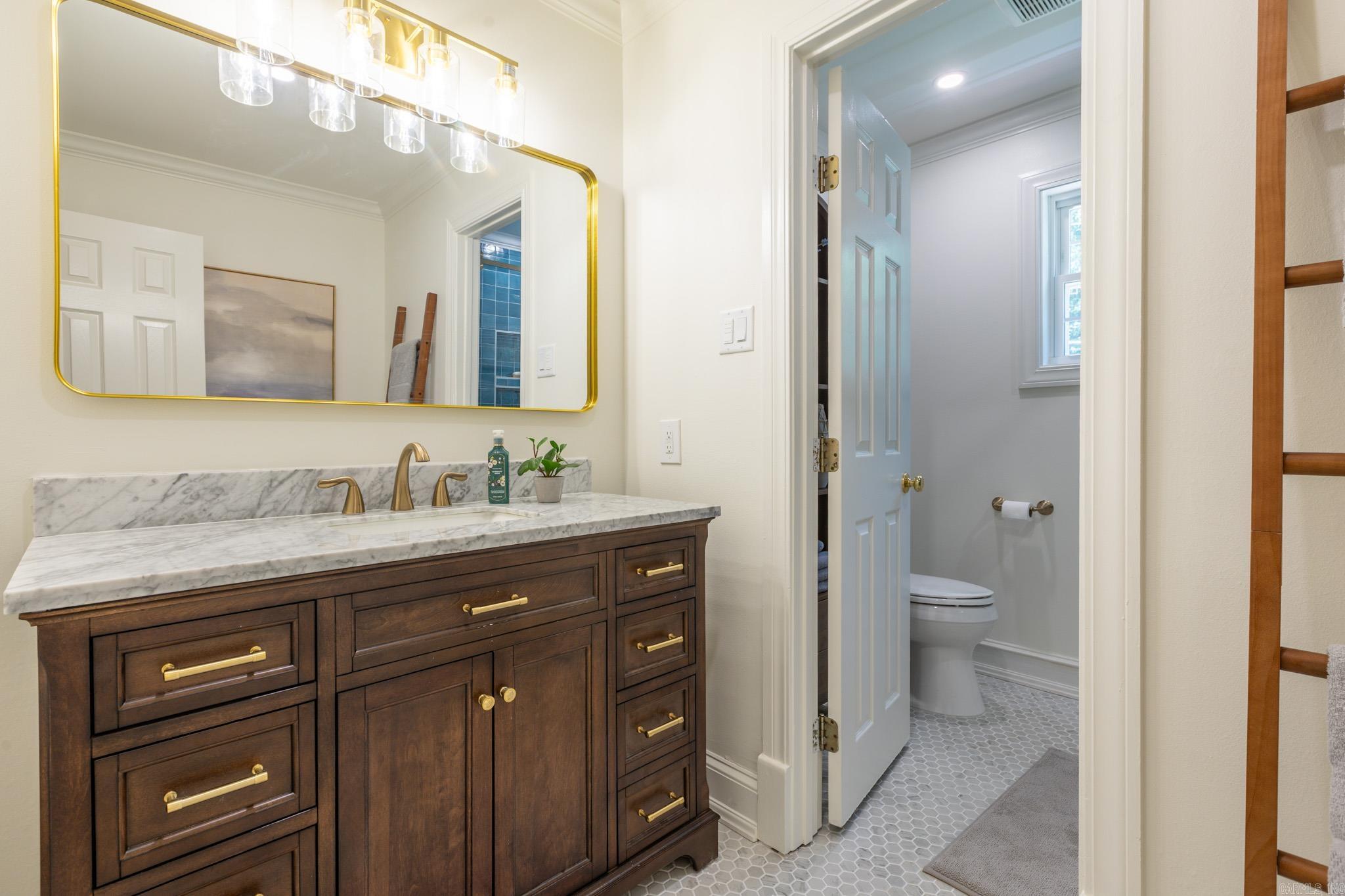 WINDSOR VALLEY ADDN - Residential