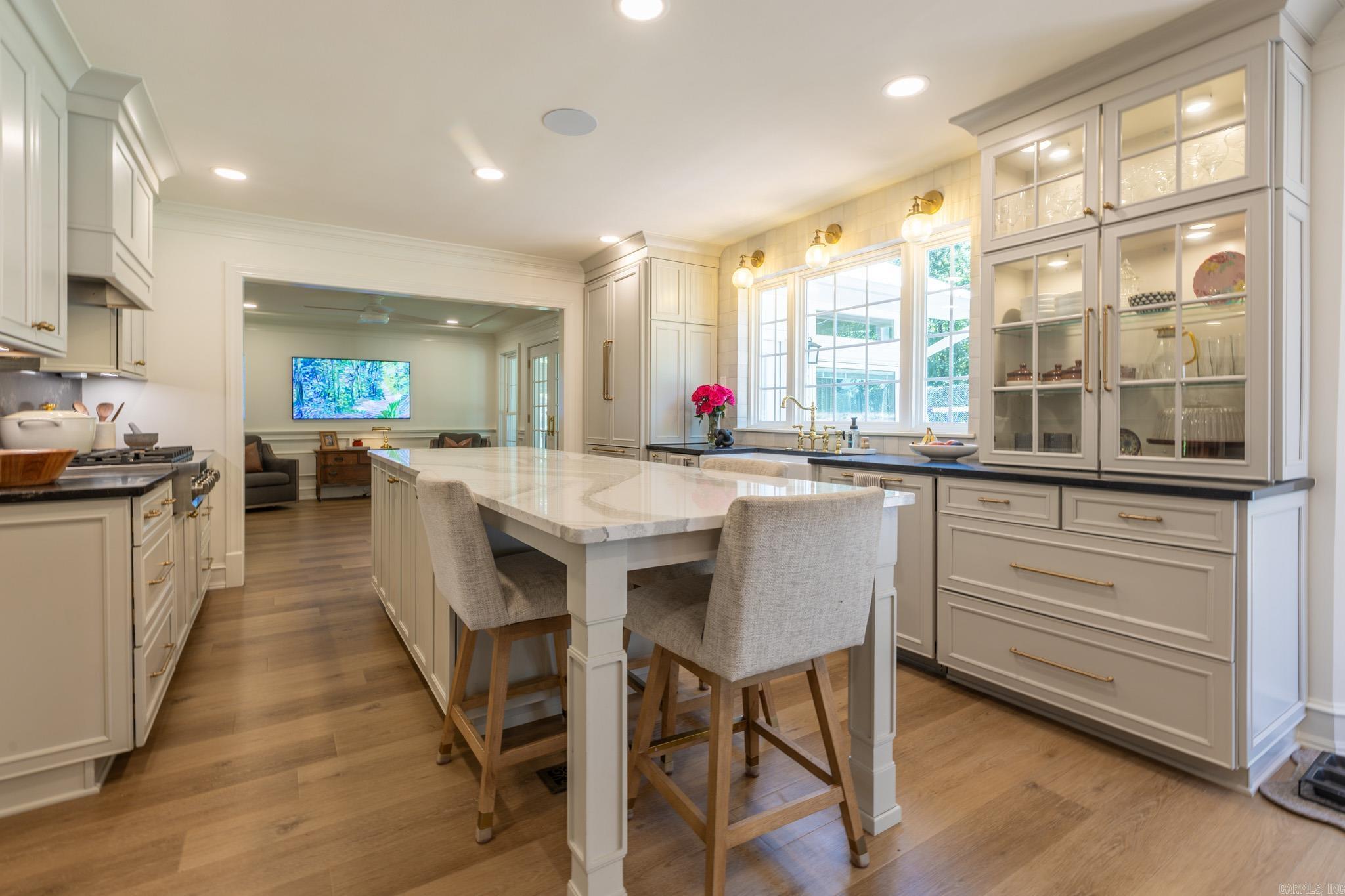 WINDSOR VALLEY ADDN - Residential