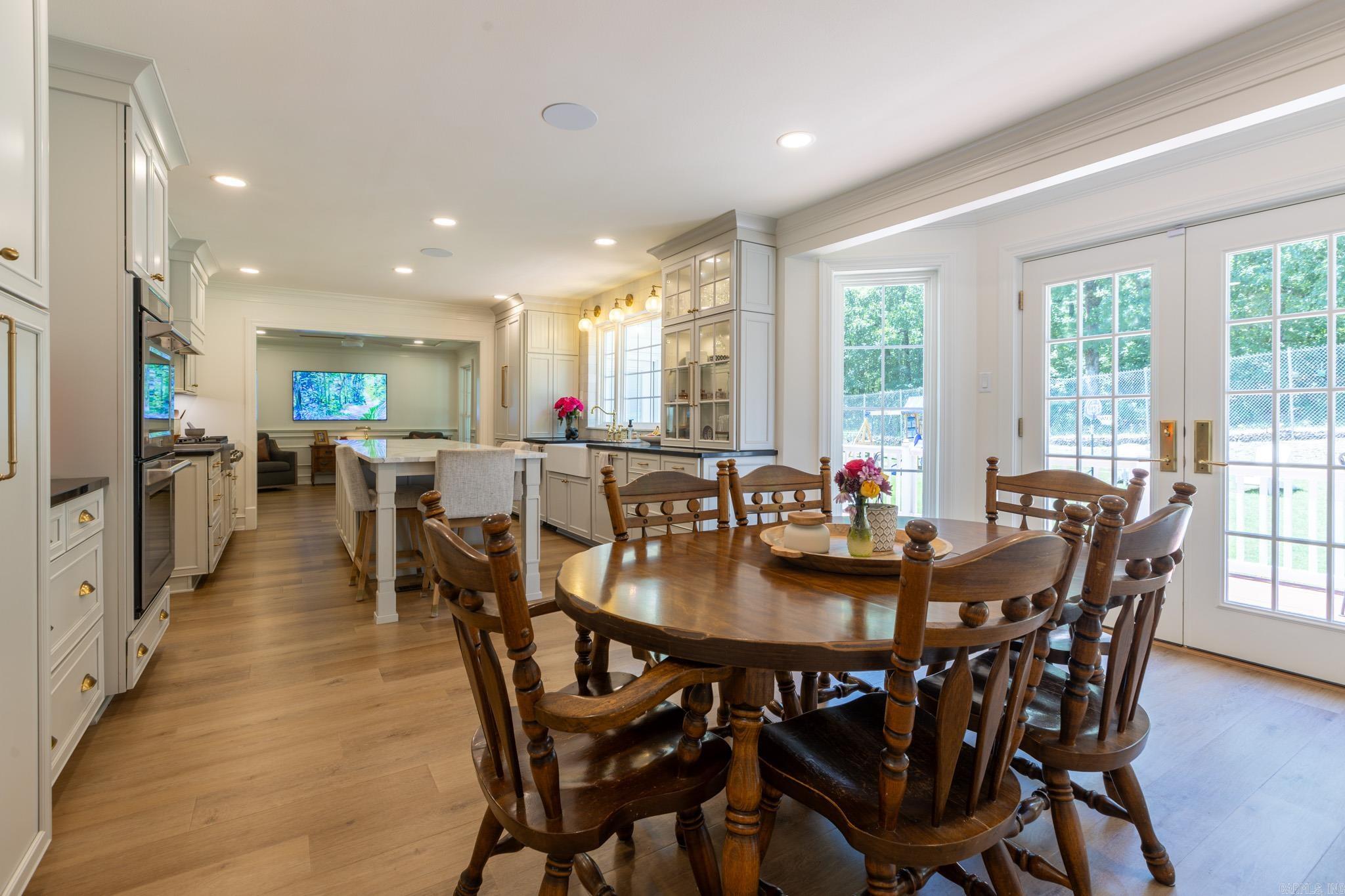 WINDSOR VALLEY ADDN - Residential