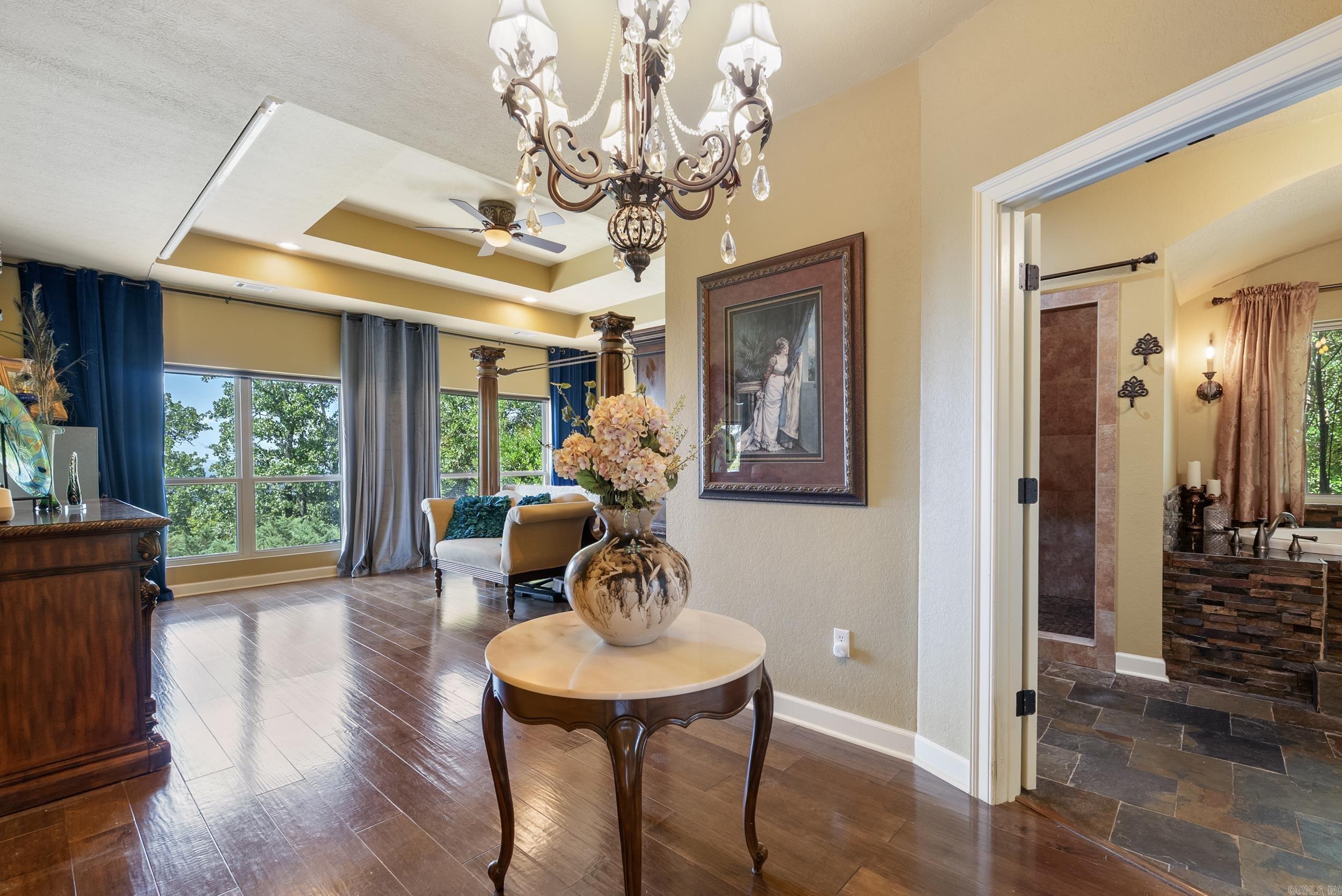 HIGH POINT - Residential