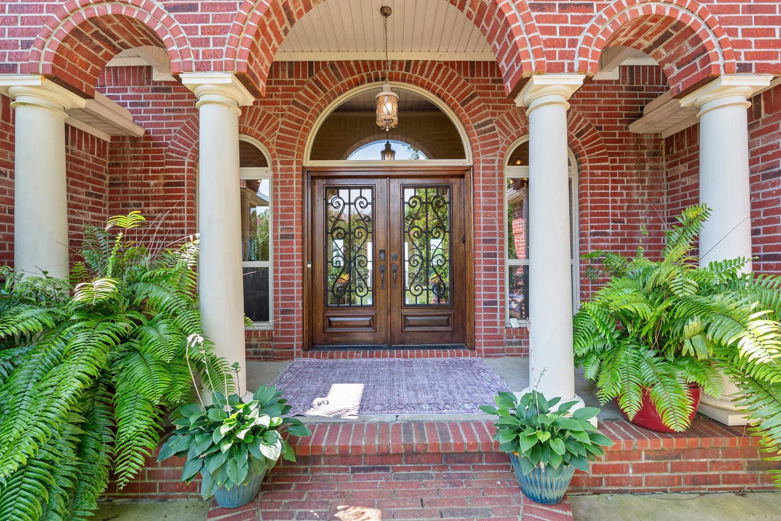 HIGH POINT - Residential