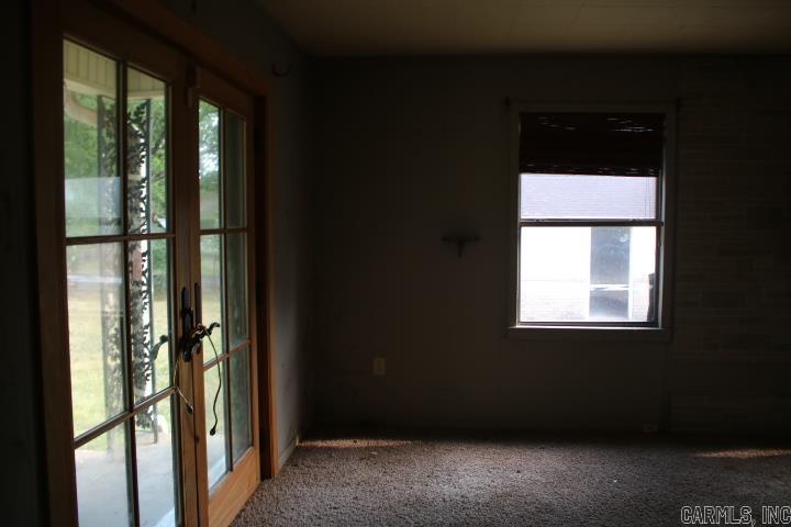 Farmeres 3rd - Residential