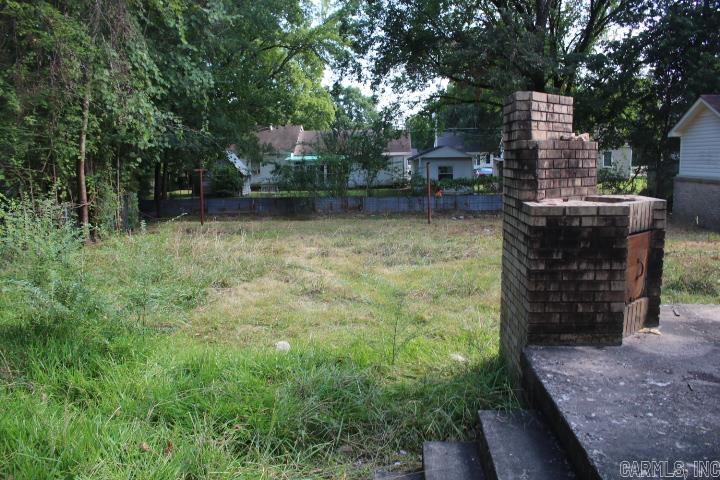 Farmeres 3rd - Residential