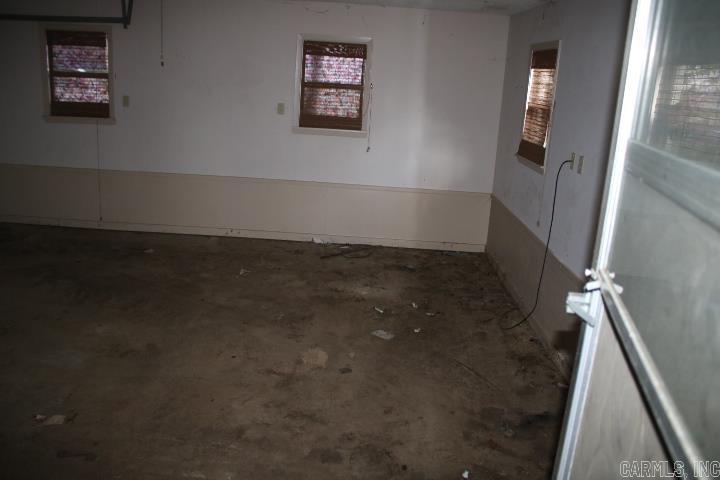 Farmeres 3rd - Residential