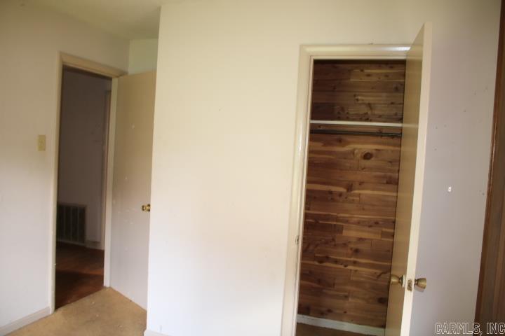 Farmeres 3rd - Residential