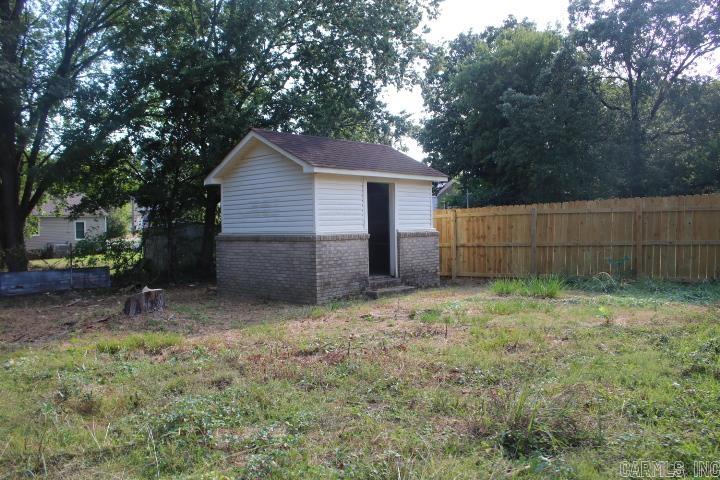 Farmeres 3rd - Residential