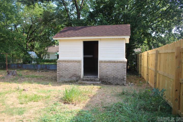 Farmeres 3rd - Residential