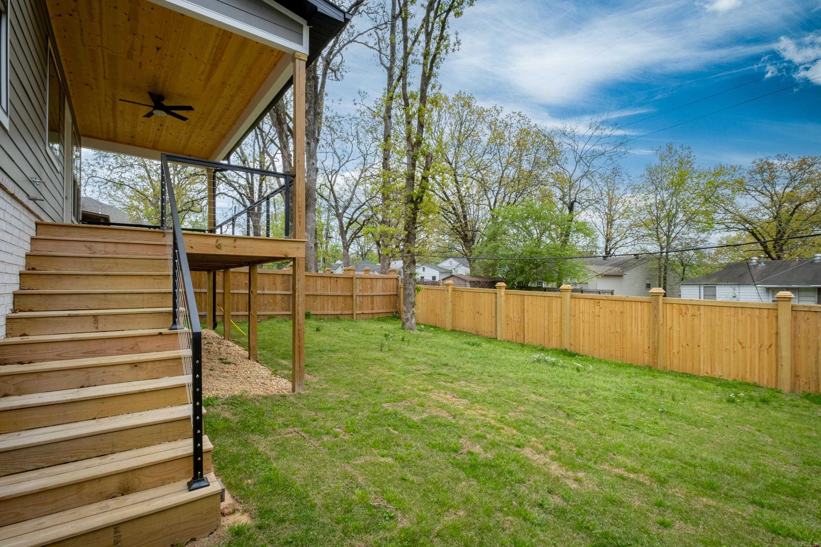 CAMMACK WOODS - Residential