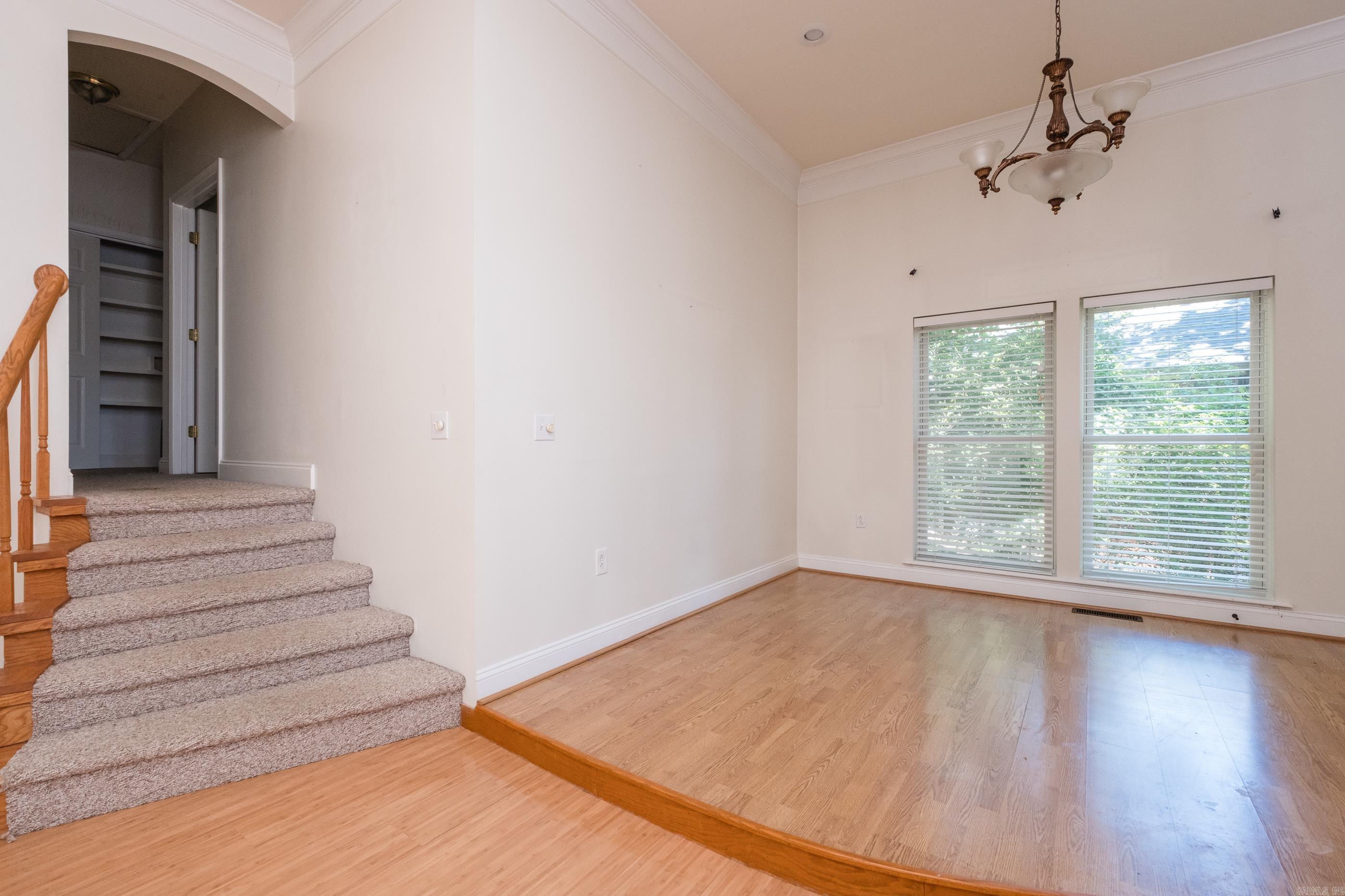 WALTON HEIGHTS - Residential