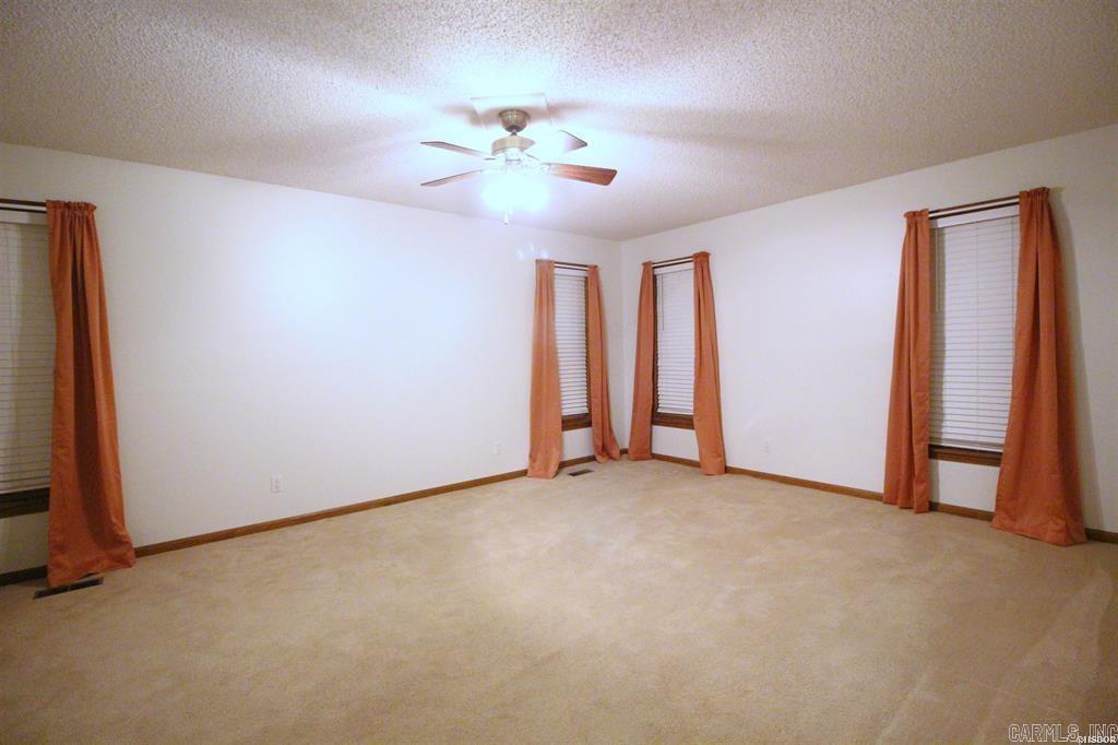 Santa Cruz - Residential