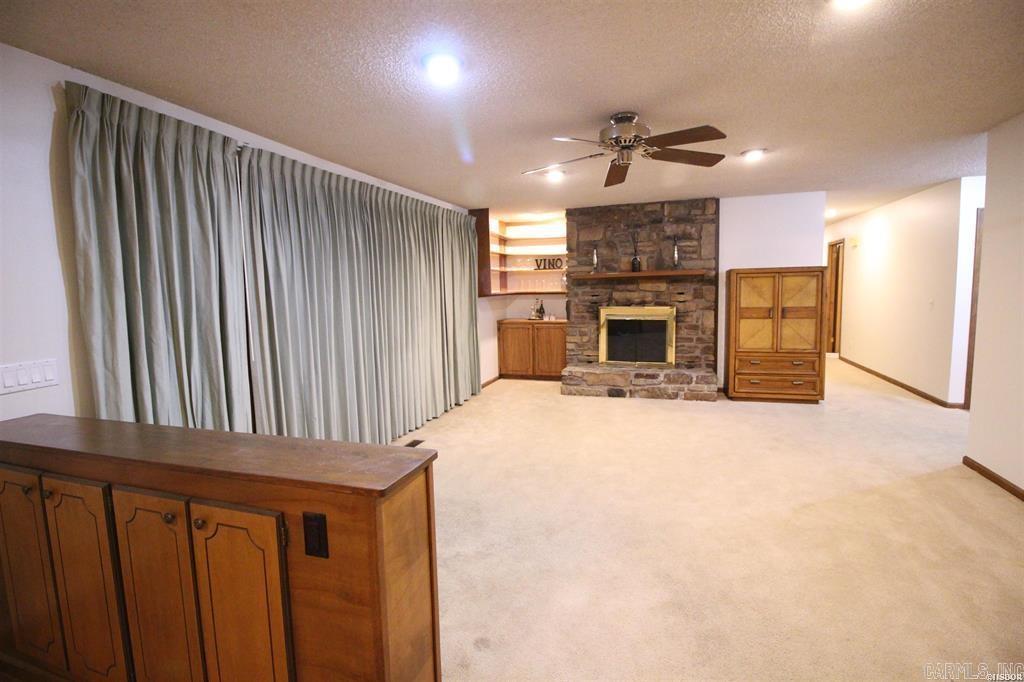 Santa Cruz - Residential