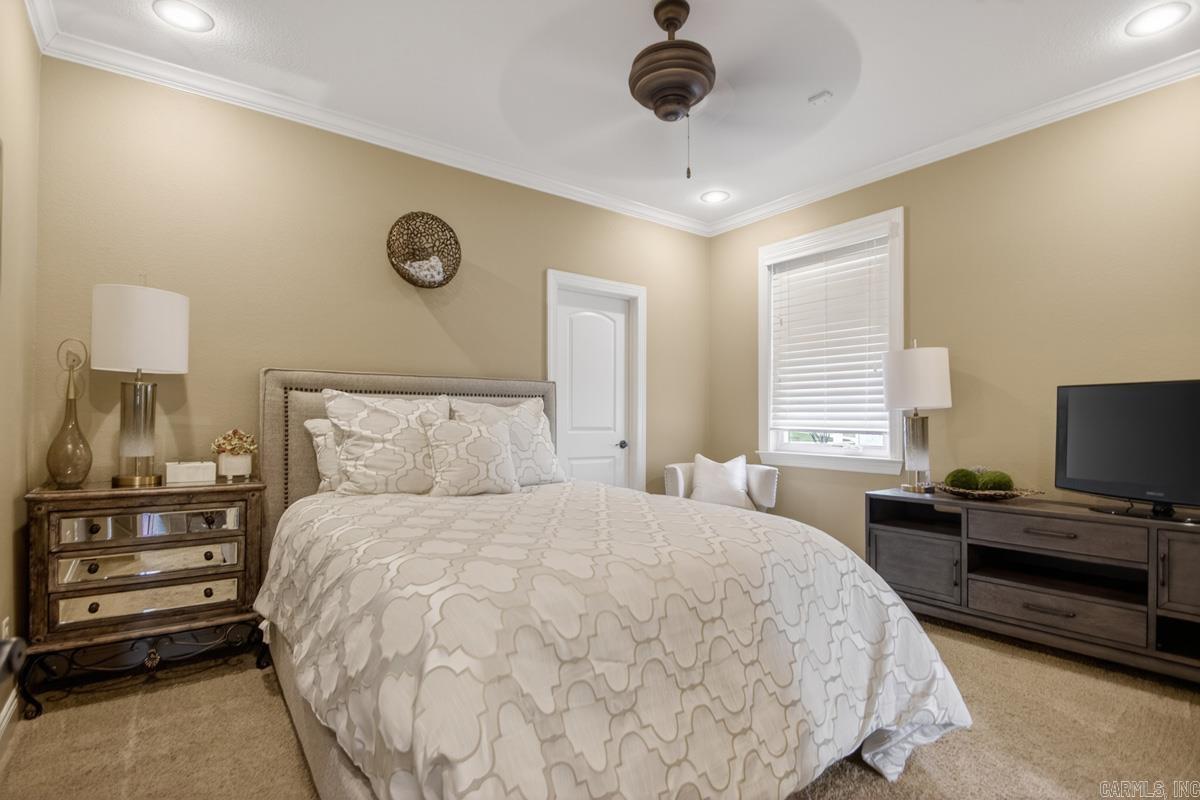 WESTSHORE ADDN HURRICANE LAKE ES - Residential
