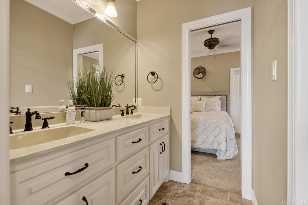 WESTSHORE ADDN HURRICANE LAKE ES - Residential