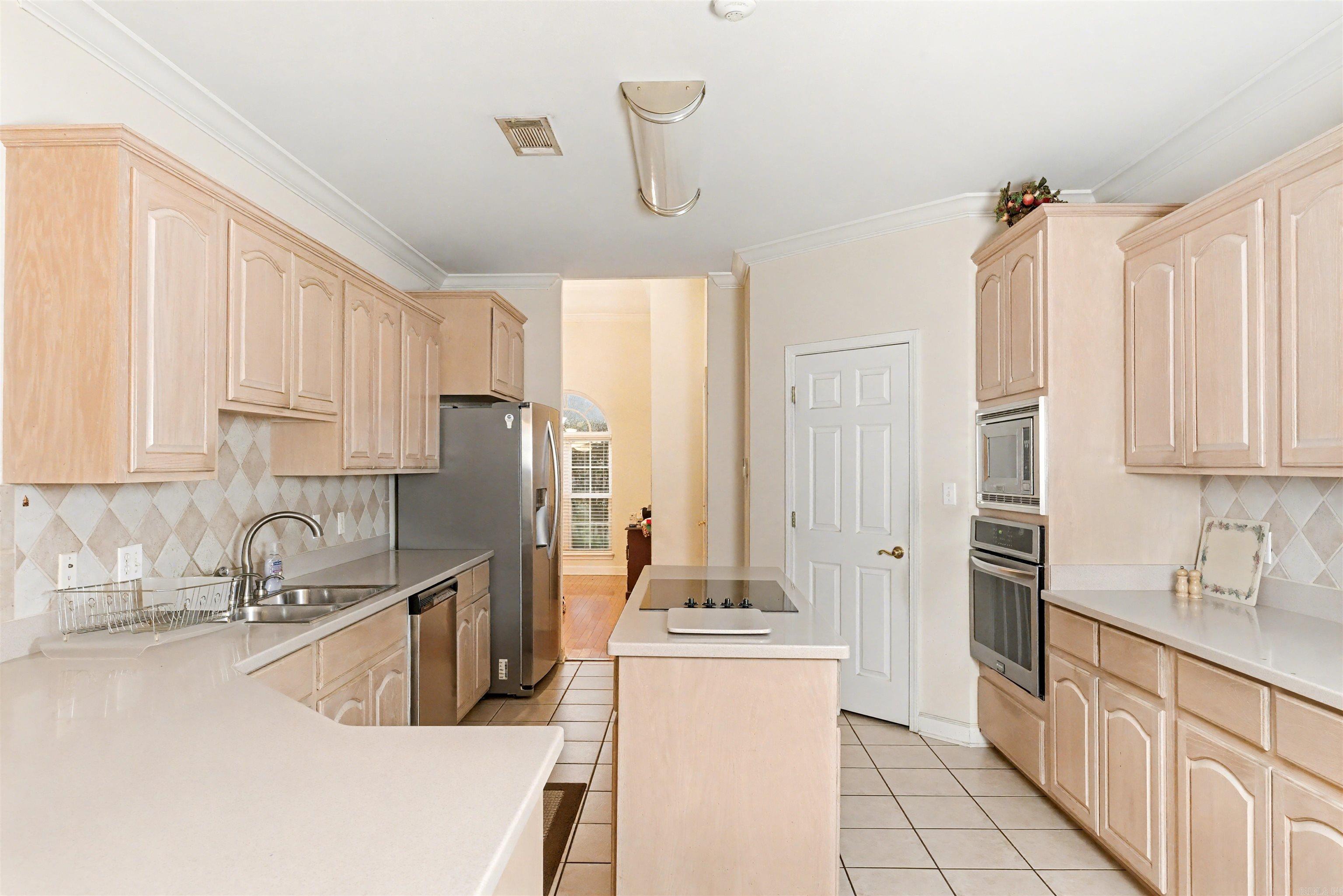 ROSSWOOD COLONY - Residential