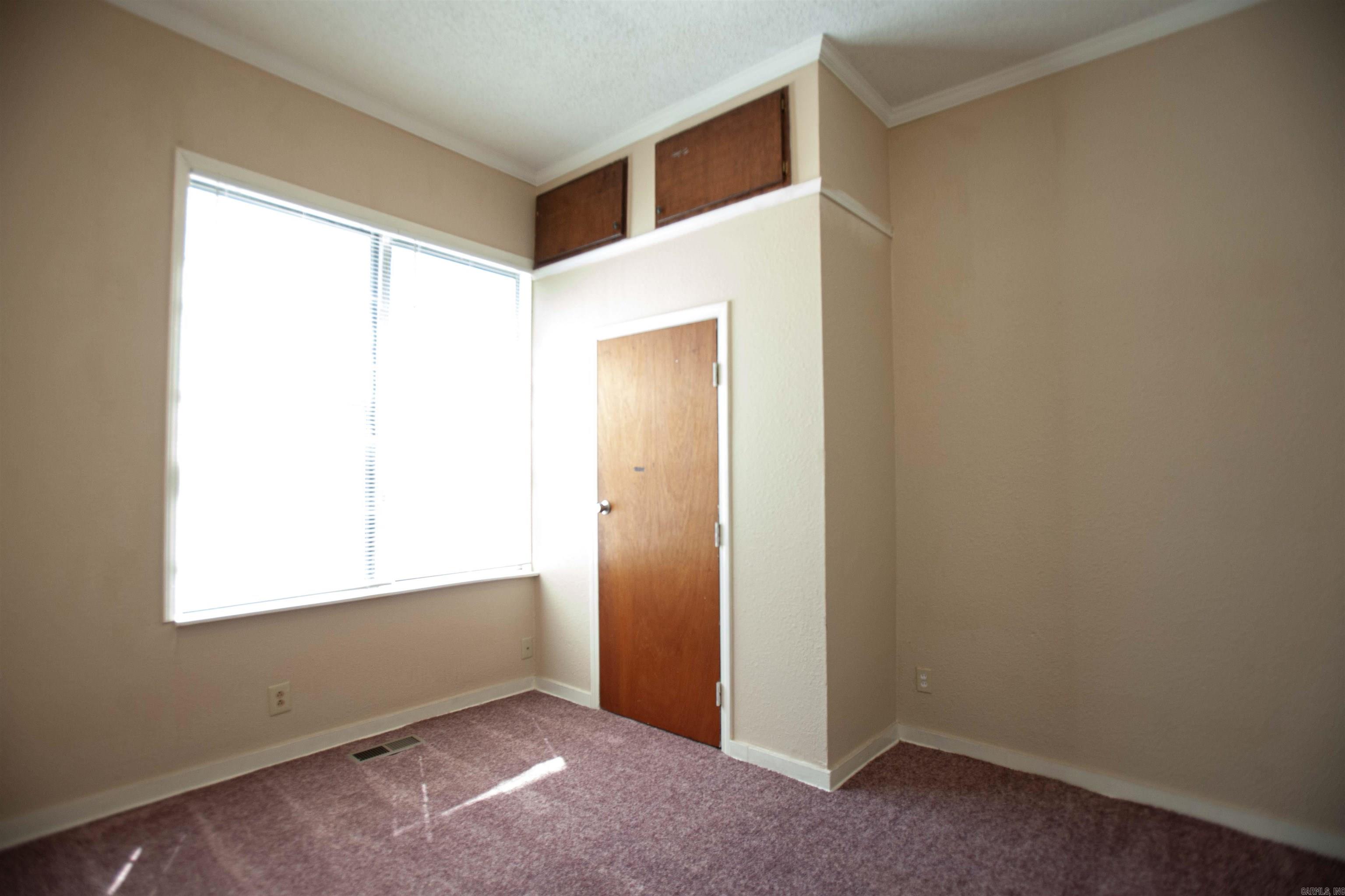 JONES & WORTHEN - Residential