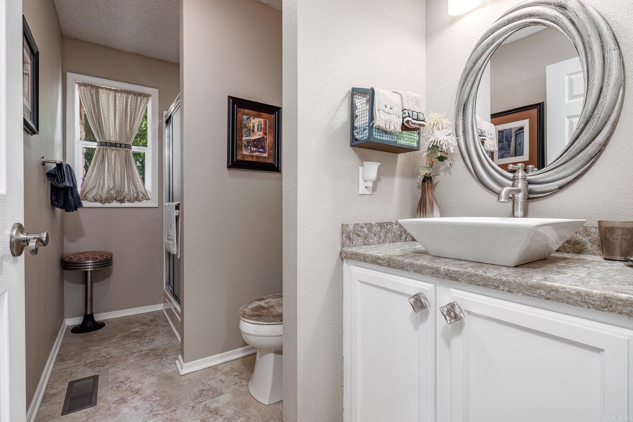 BINEFAR - Residential