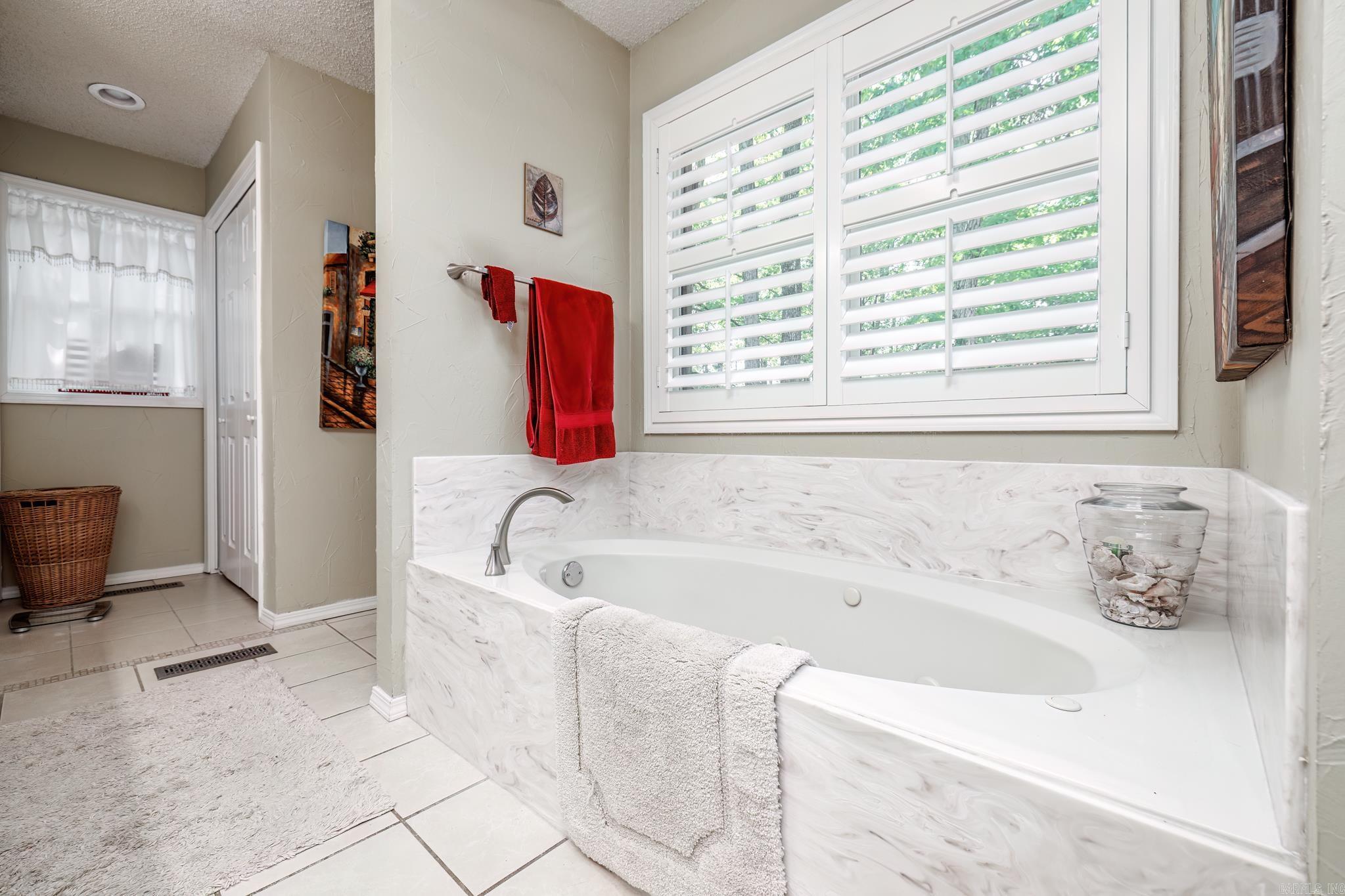 BINEFAR - Residential