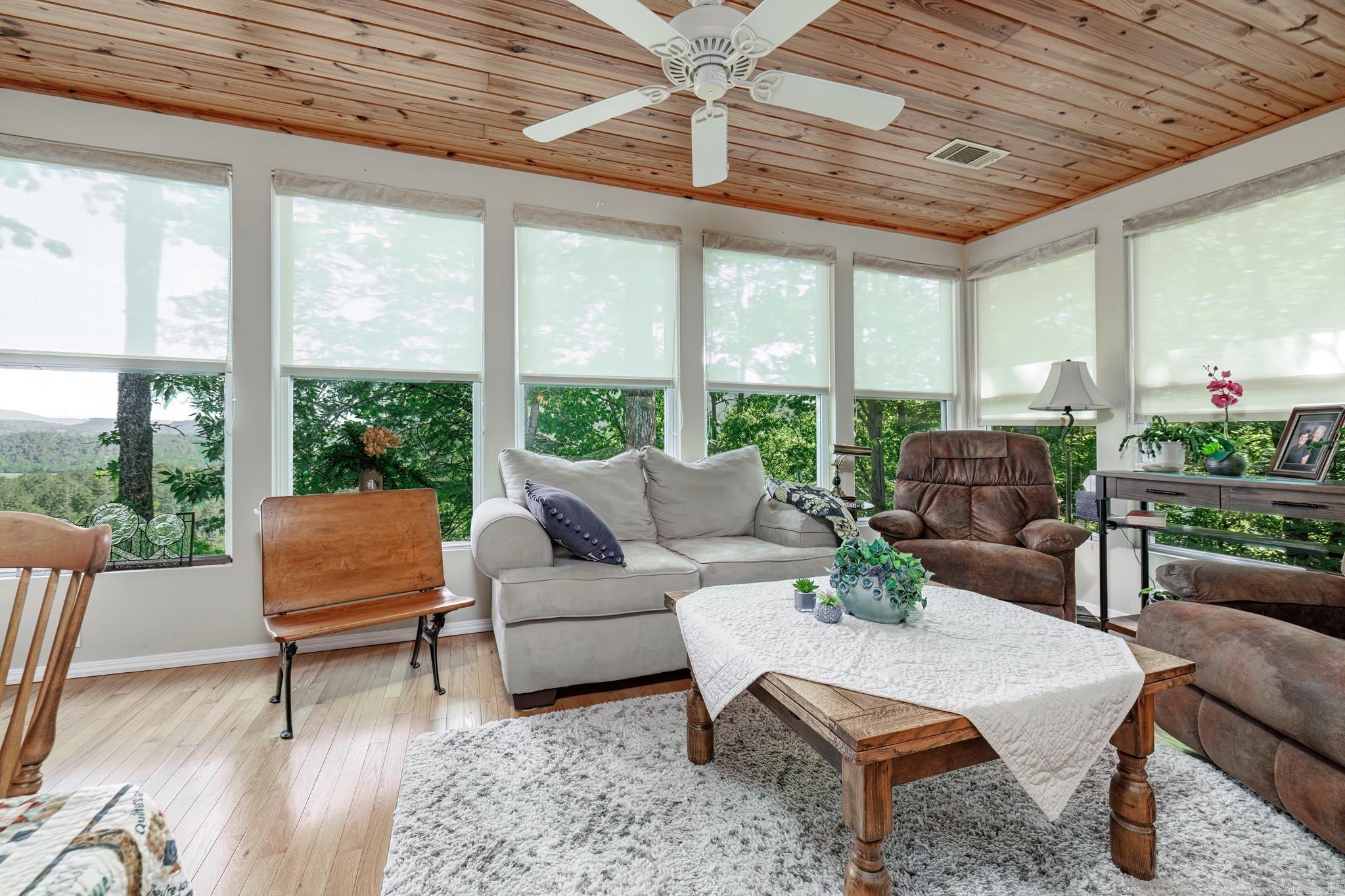 BINEFAR - Residential