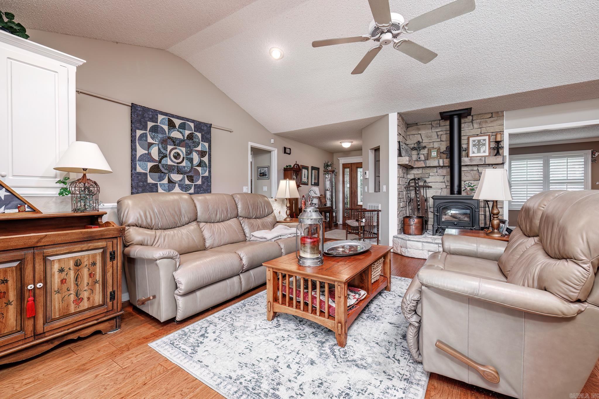 BINEFAR - Residential