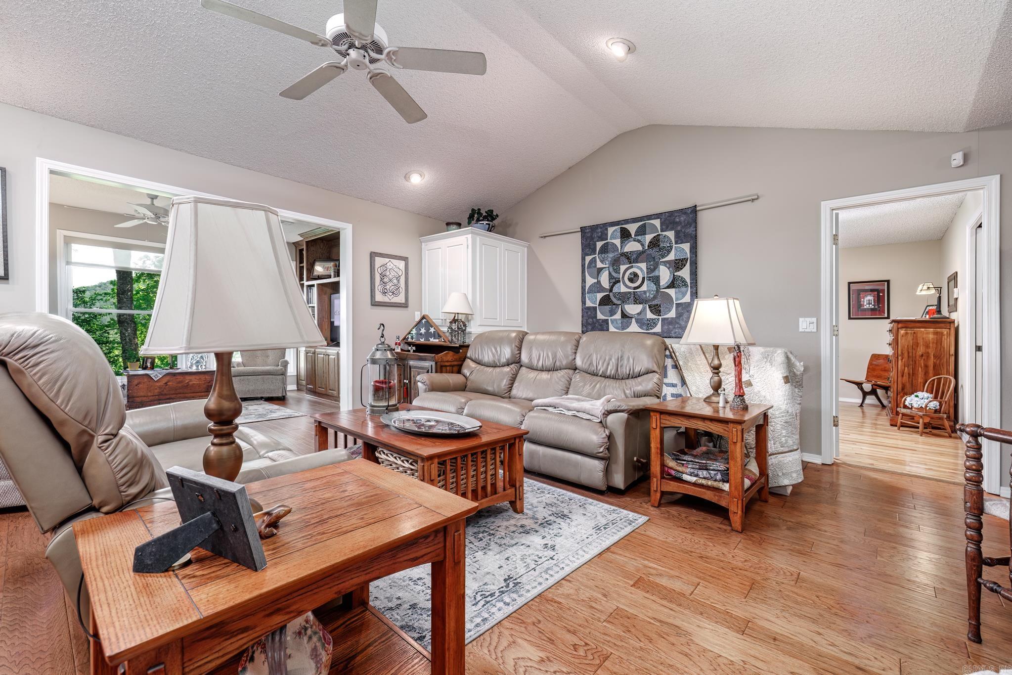 BINEFAR - Residential