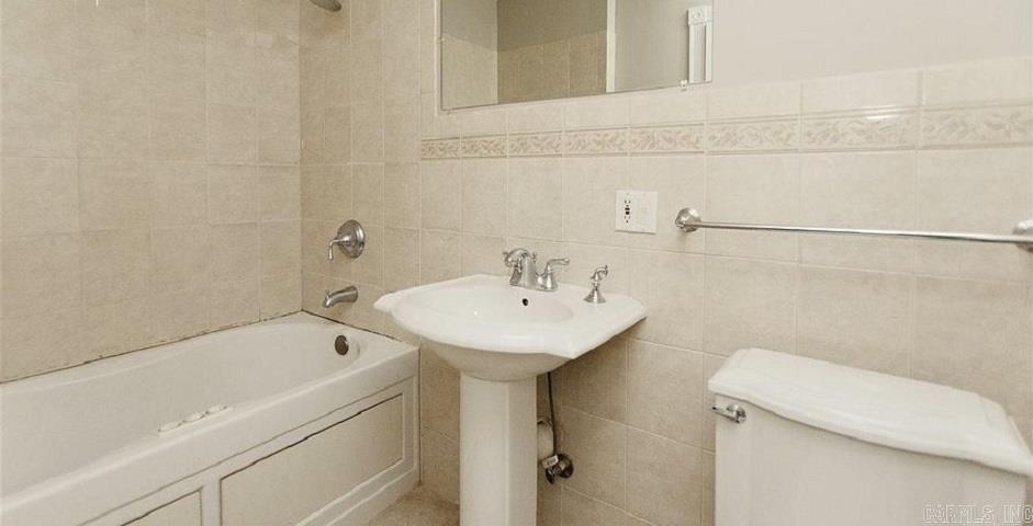 Clovedale - Residential Lease