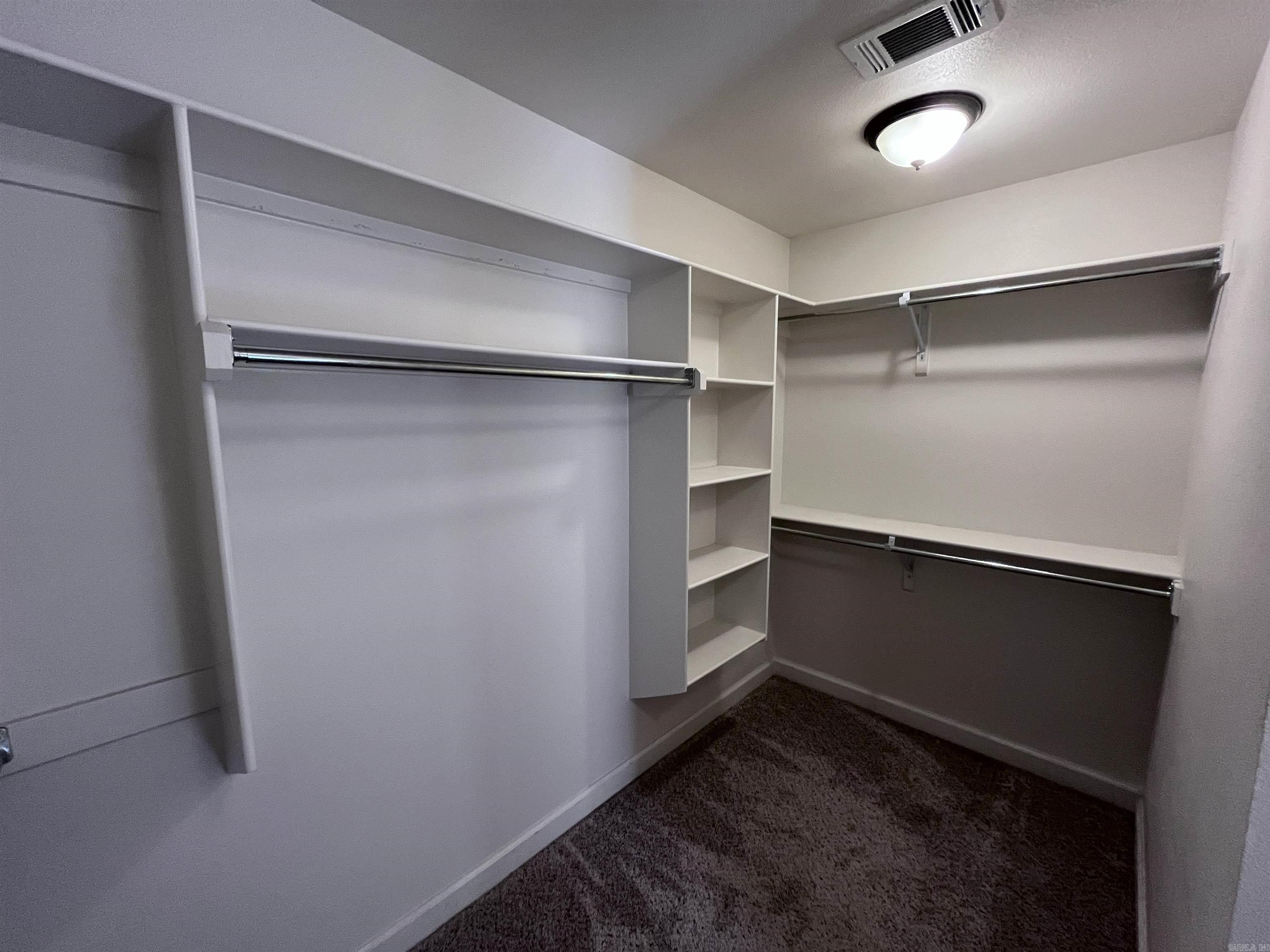 Churchill Downs - Residential Lease