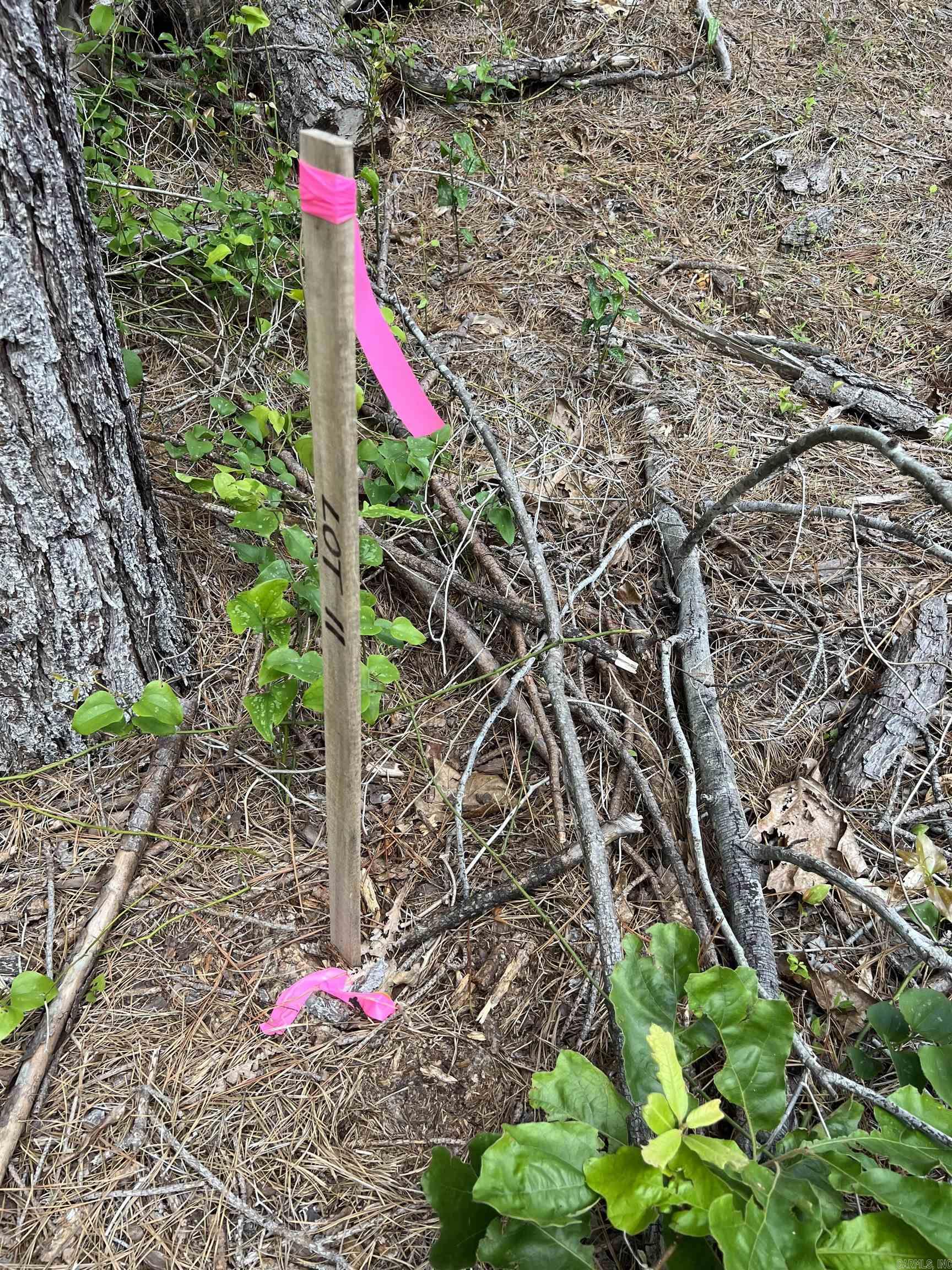 Metes & Bounds - Land