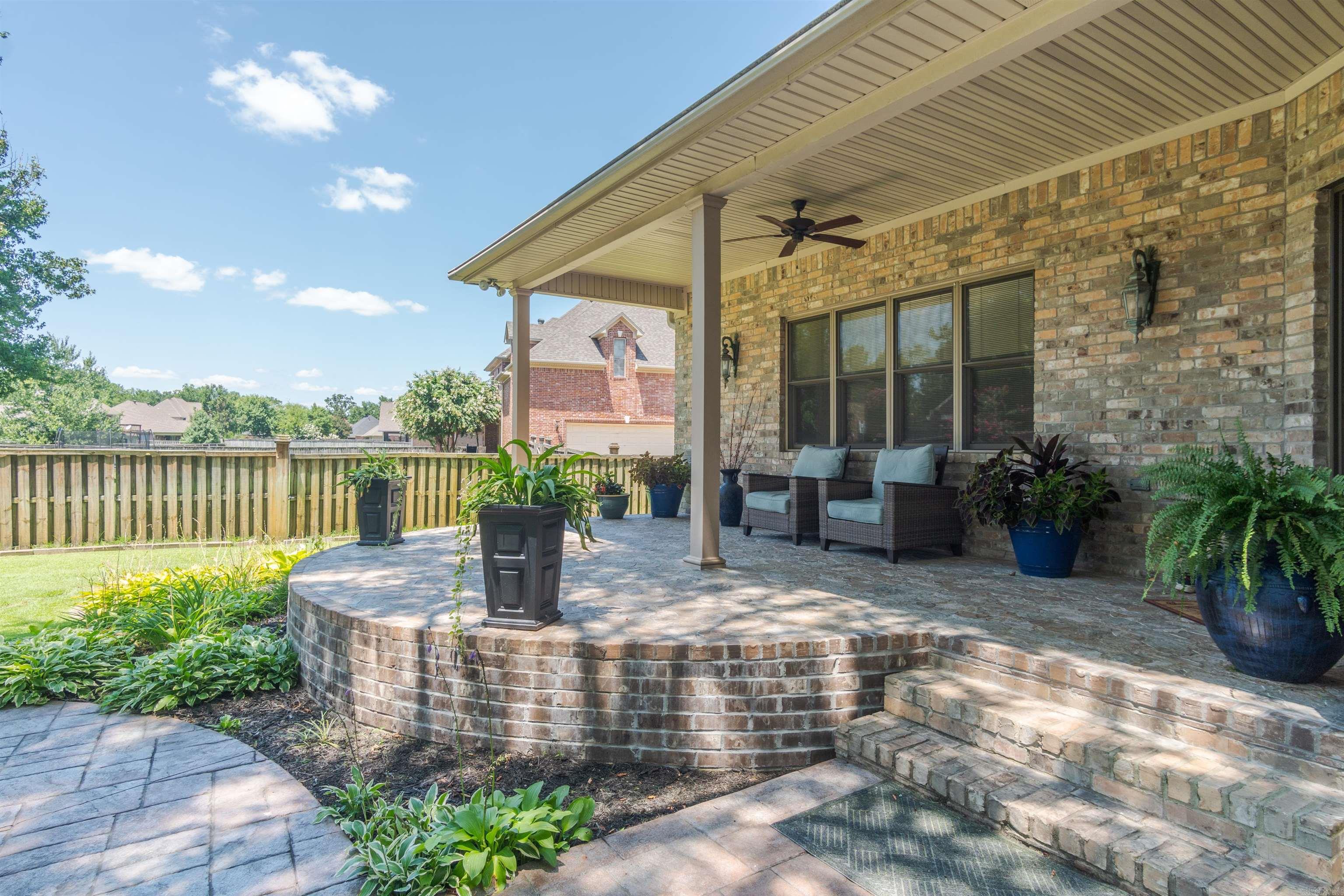 HURRICANE LAKE EST - Residential