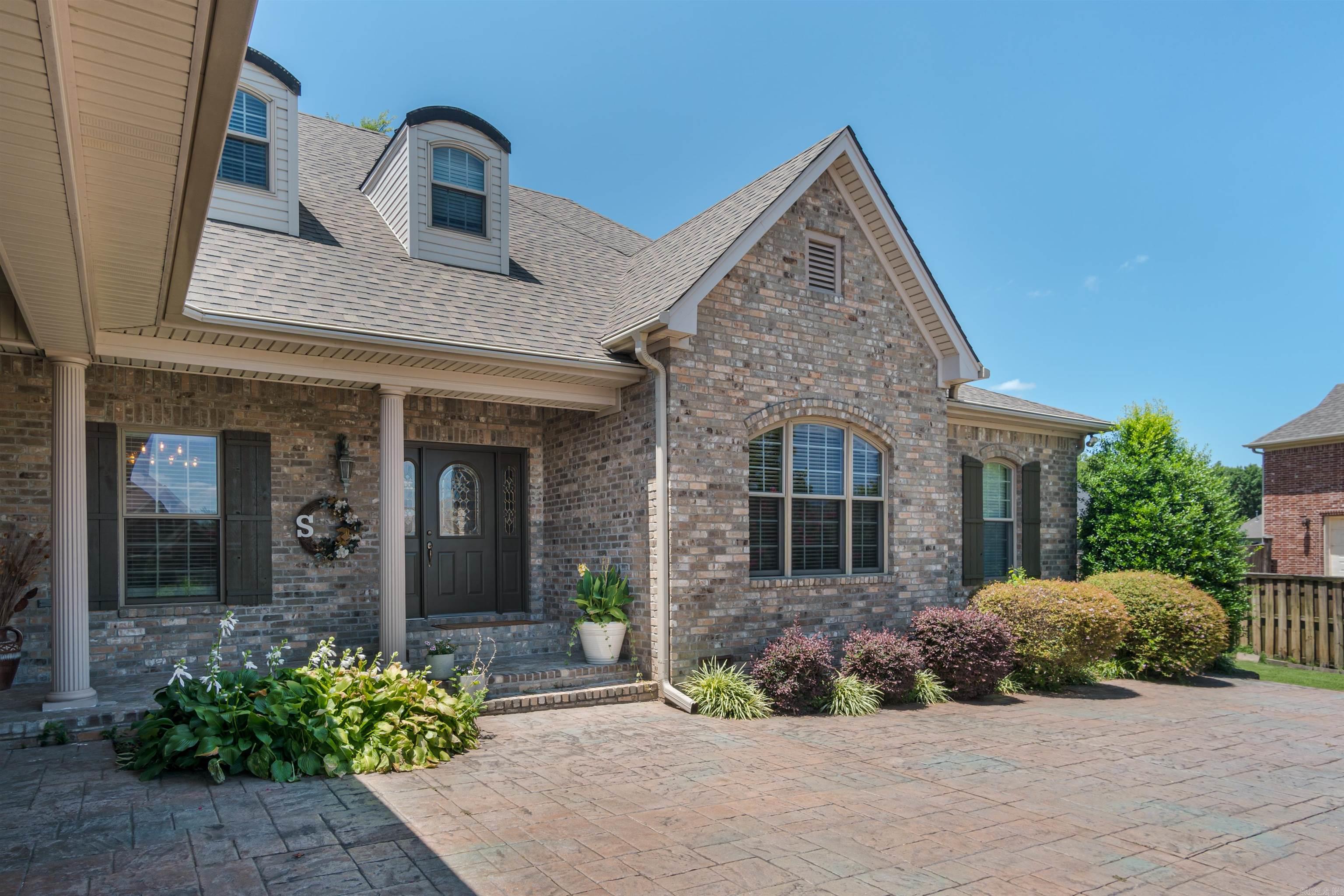 HURRICANE LAKE EST - Residential