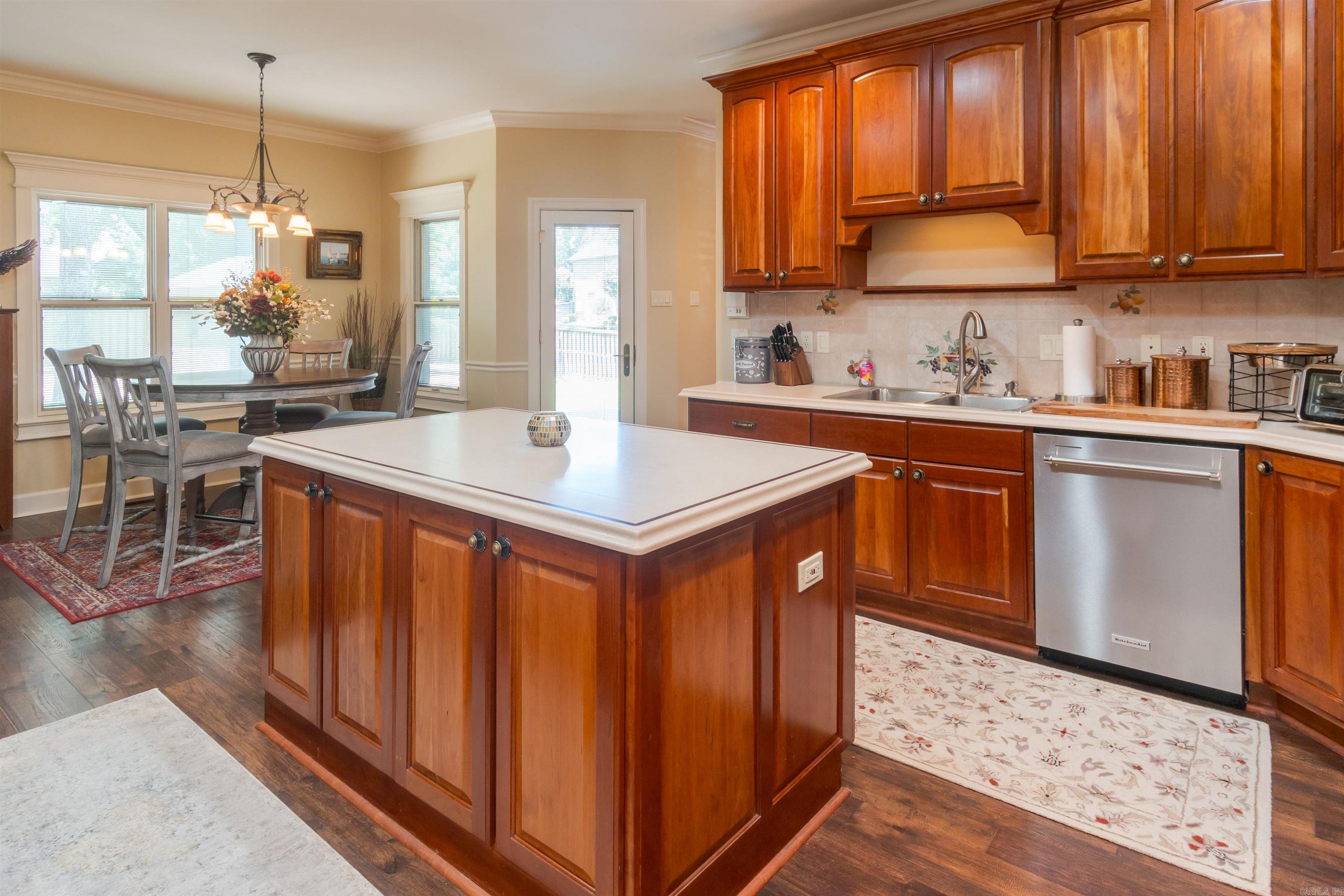 HURRICANE LAKE EST - Residential