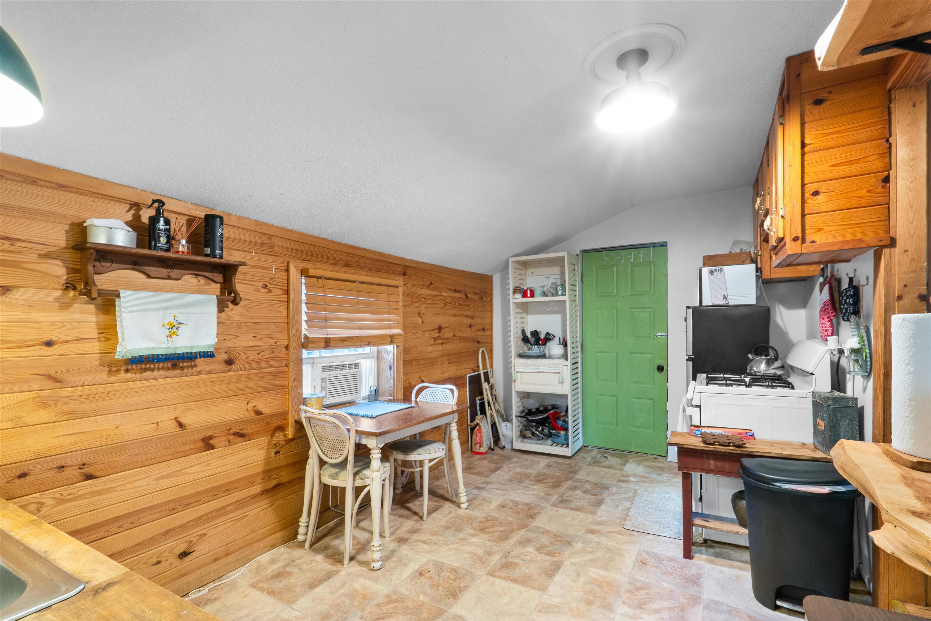 ORIGINAL TOWN - GUION - Residential