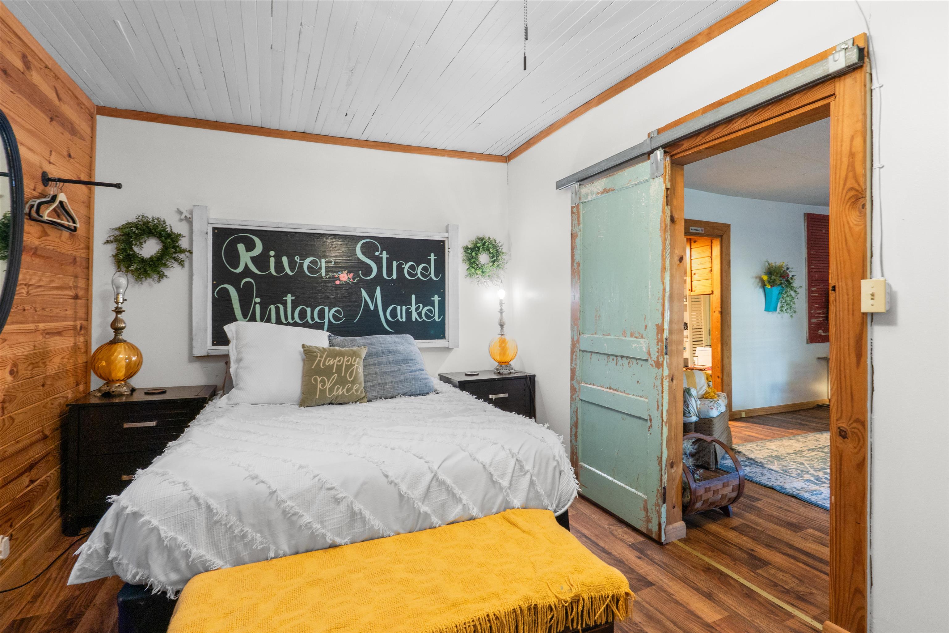 ORIGINAL TOWN - GUION - Residential