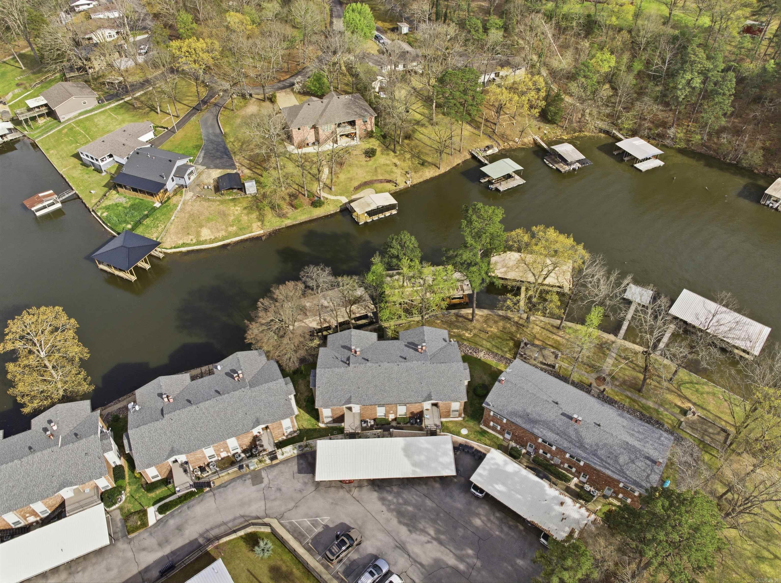 WESTPORT BAY TOWN HOUSE - Residential