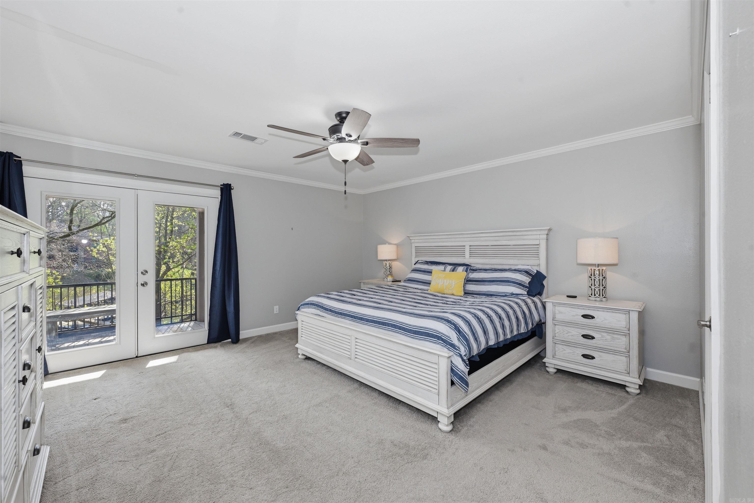 WESTPORT BAY TOWN HOUSE - Residential