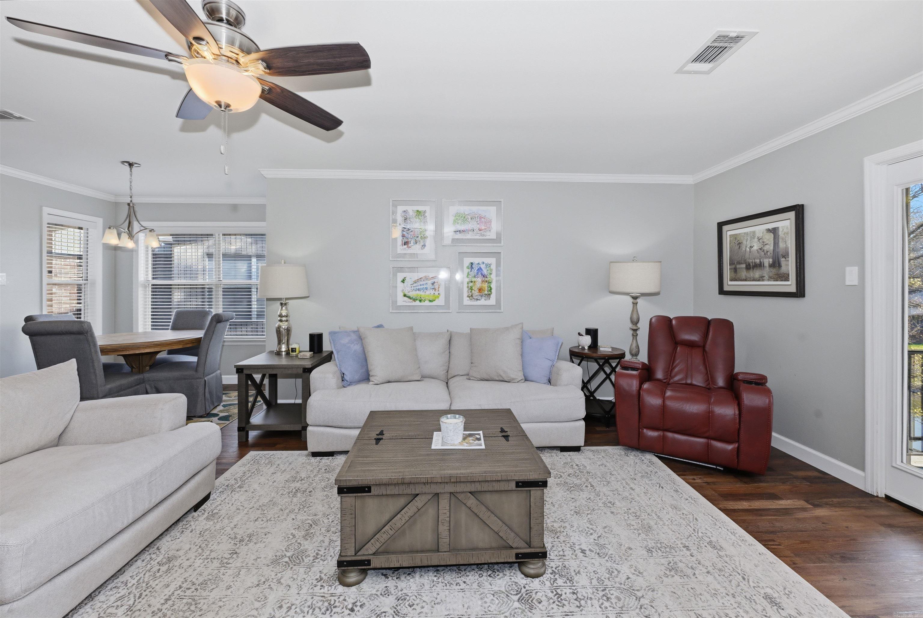 WESTPORT BAY TOWN HOUSE - Residential