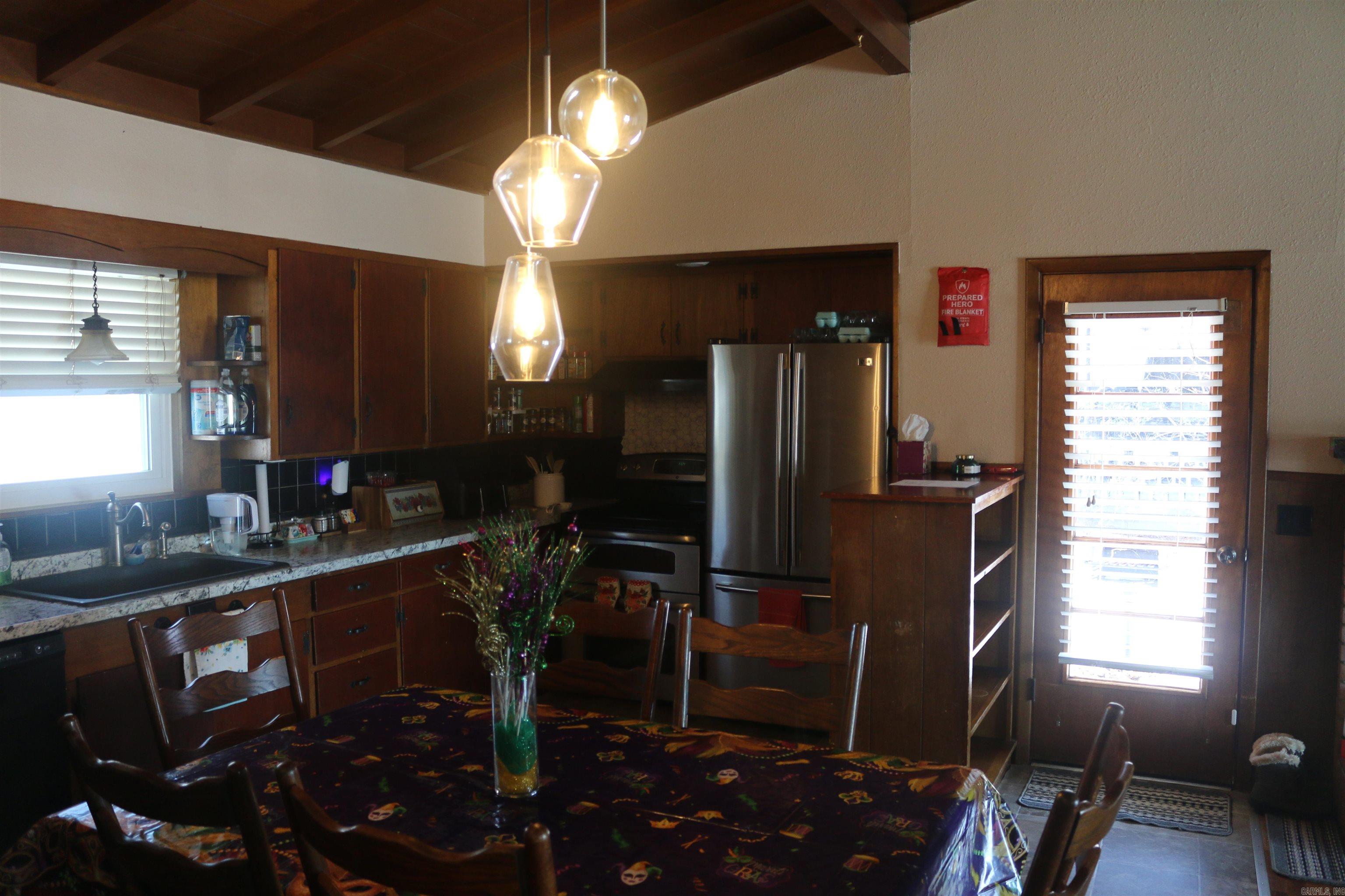 SPRING LAKE SUB - Residential