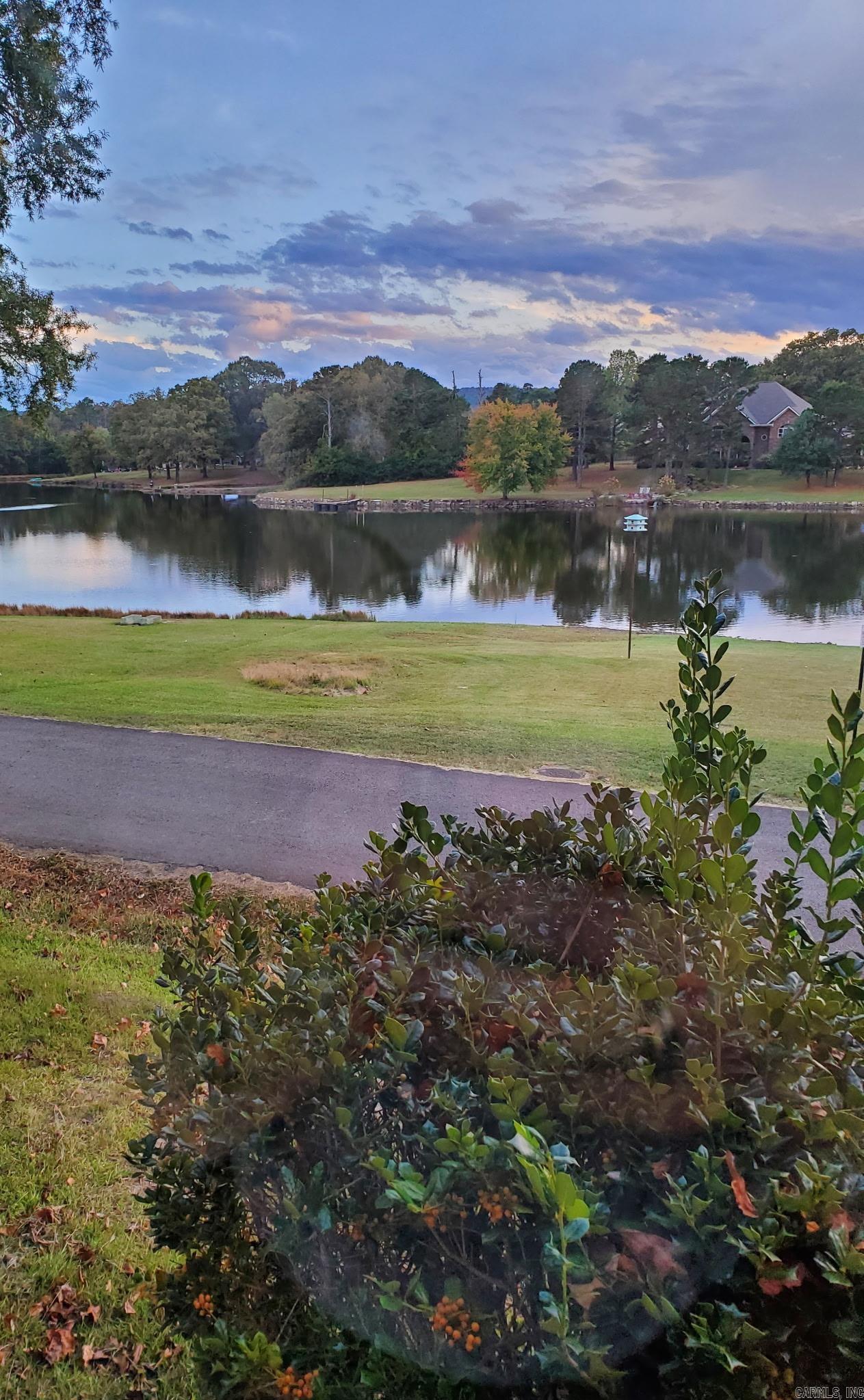 SPRING LAKE SUB - Residential