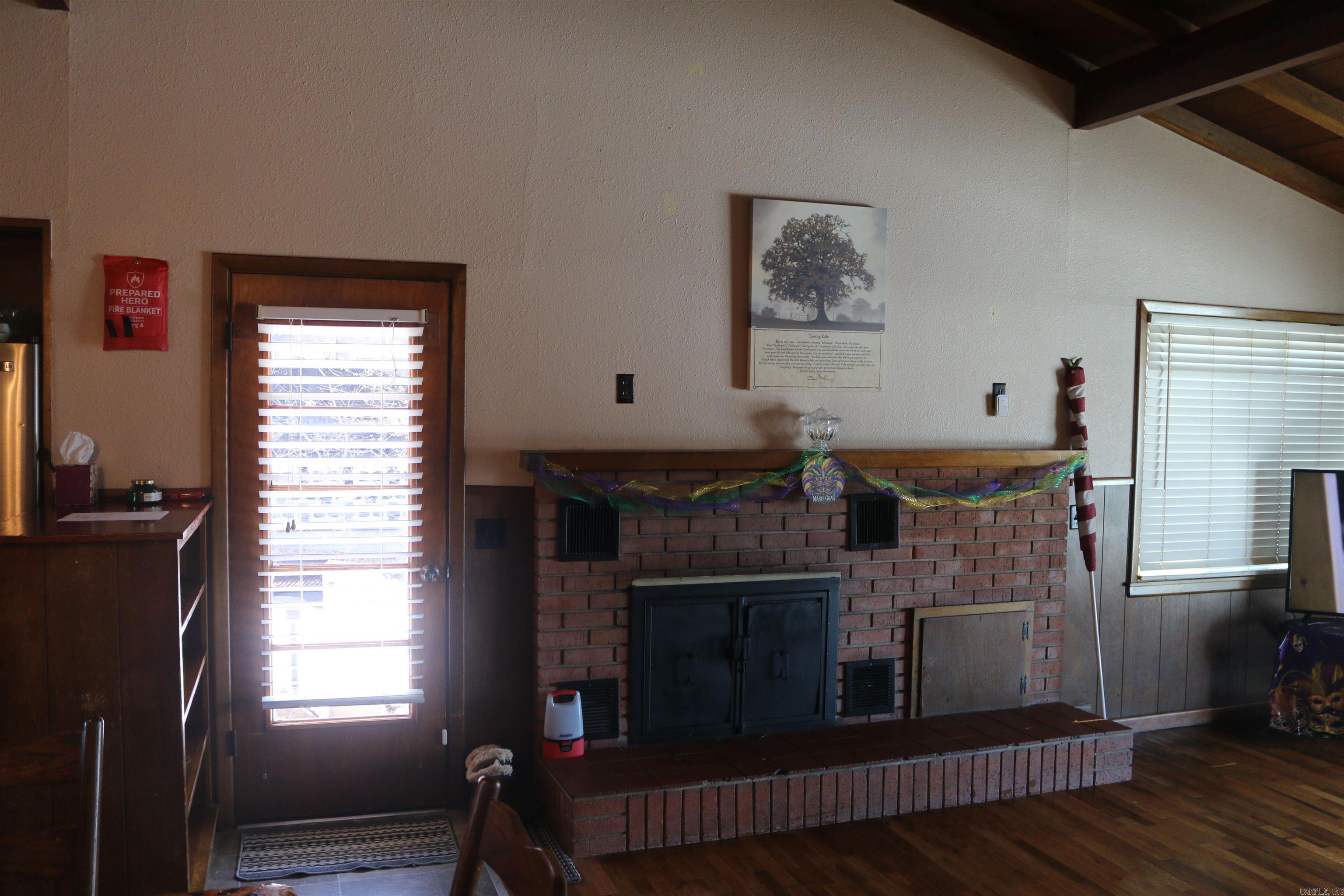 SPRING LAKE SUB - Residential